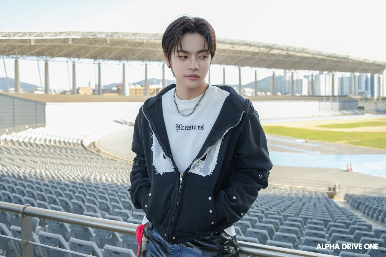 ALPHA DRIVE ONE on LIPS 「'FORMULAPERFORMANCEVIDEO'Behind..」(5枚目)