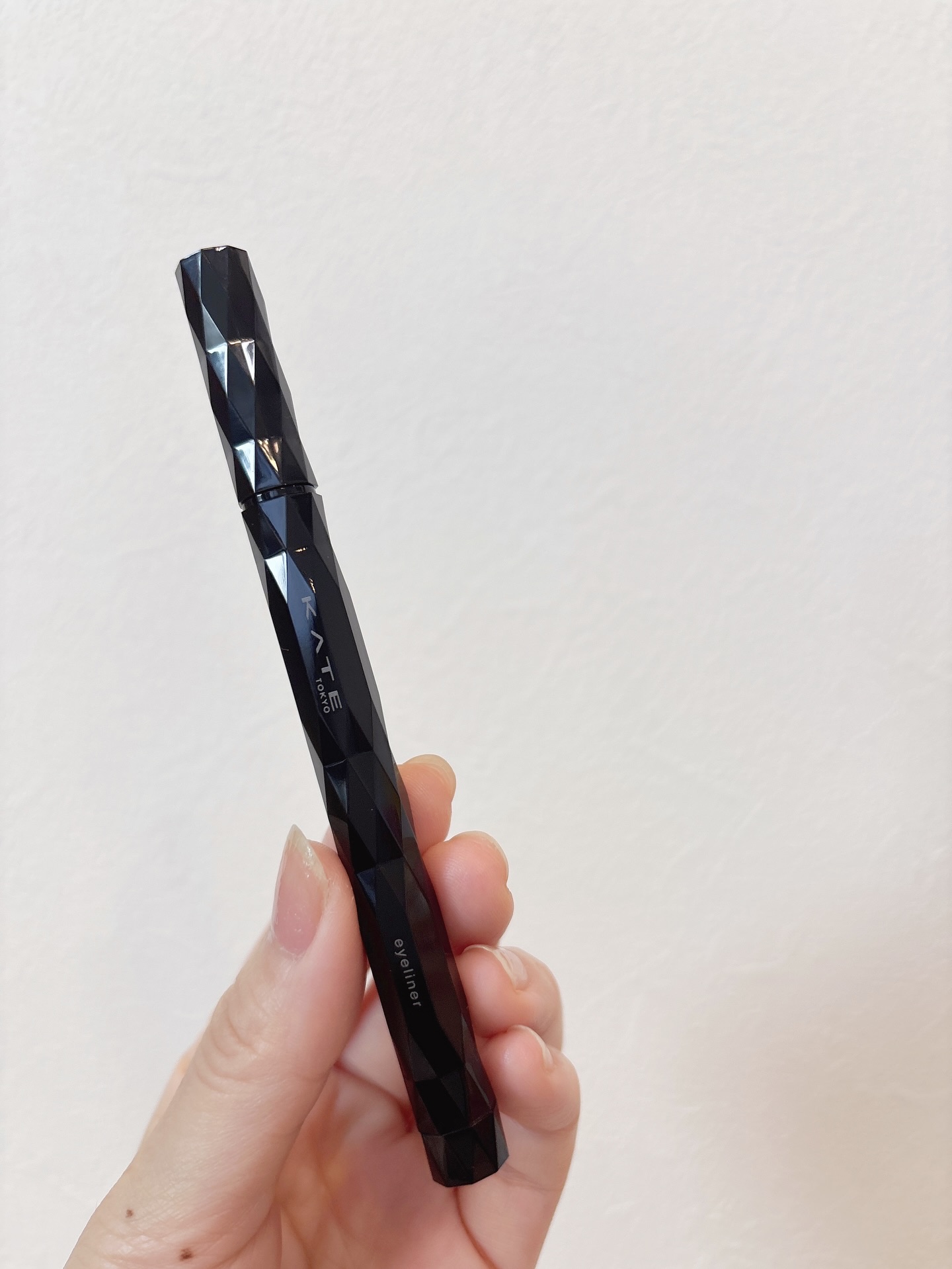 スーパーシャープライナーEX4.0/KATE/リキッドアイライナーを使ったクチコミ（2枚目）