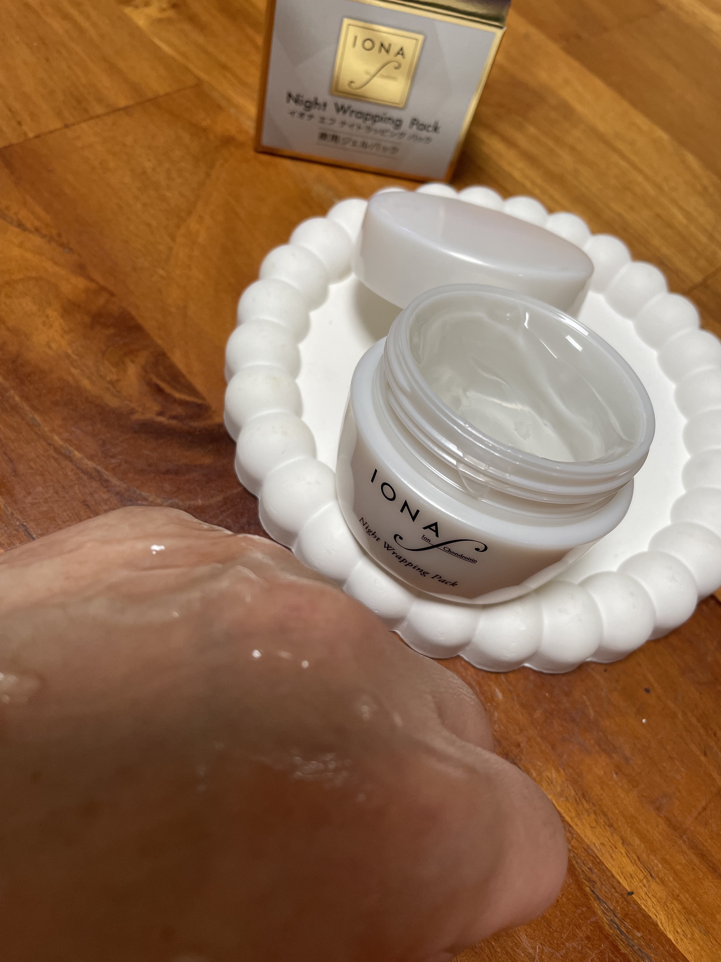 ナイトラッピングパック/イオナ エフ/フェイスクリームを使ったクチコミ（2枚目）