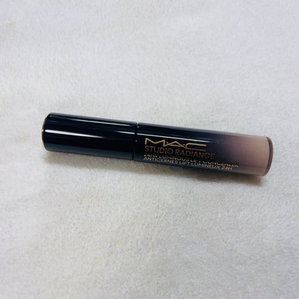 スタジオ ラディアンス 24 ルミナス コンシーラー/M・A・C/リキッドコンシーラーを使ったクチコミ(2枚目)