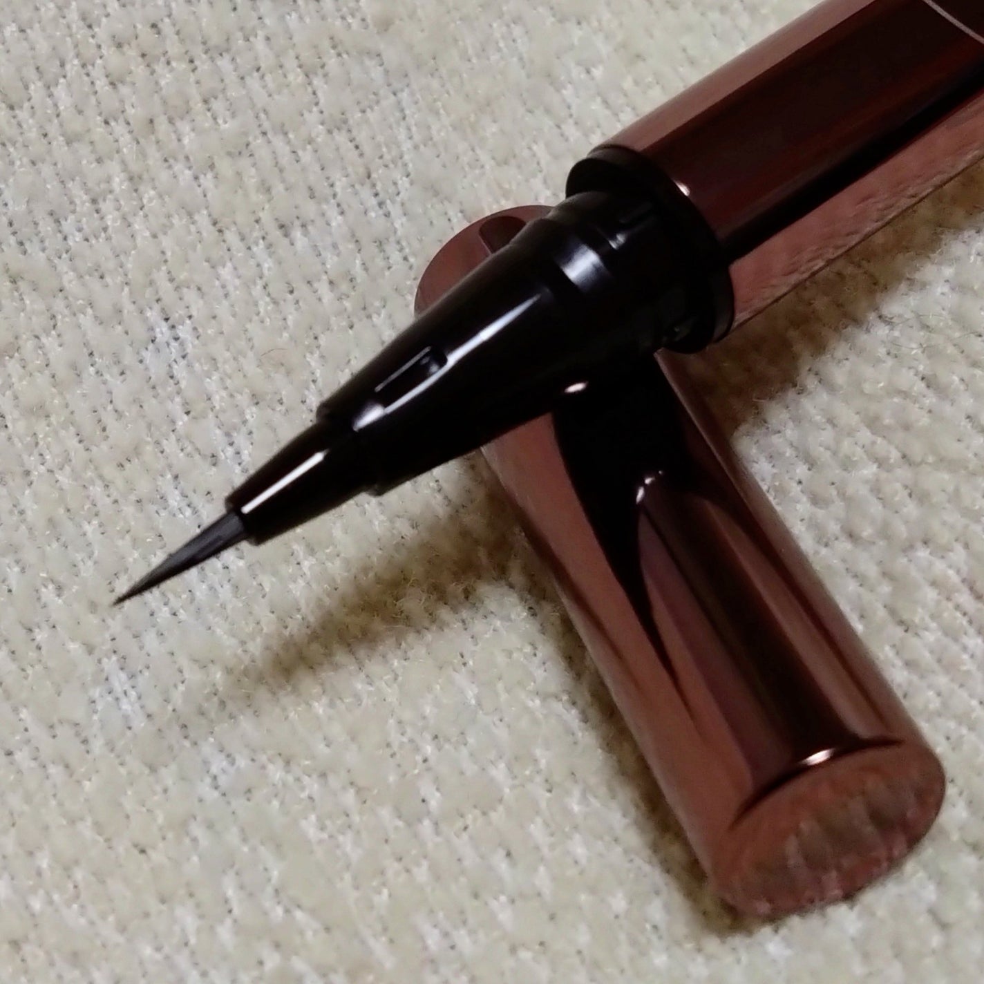 リキッドアイライナーR5 極細筆/ラブ・ライナー/リキッドアイライナーを使ったクチコミ(3枚目)