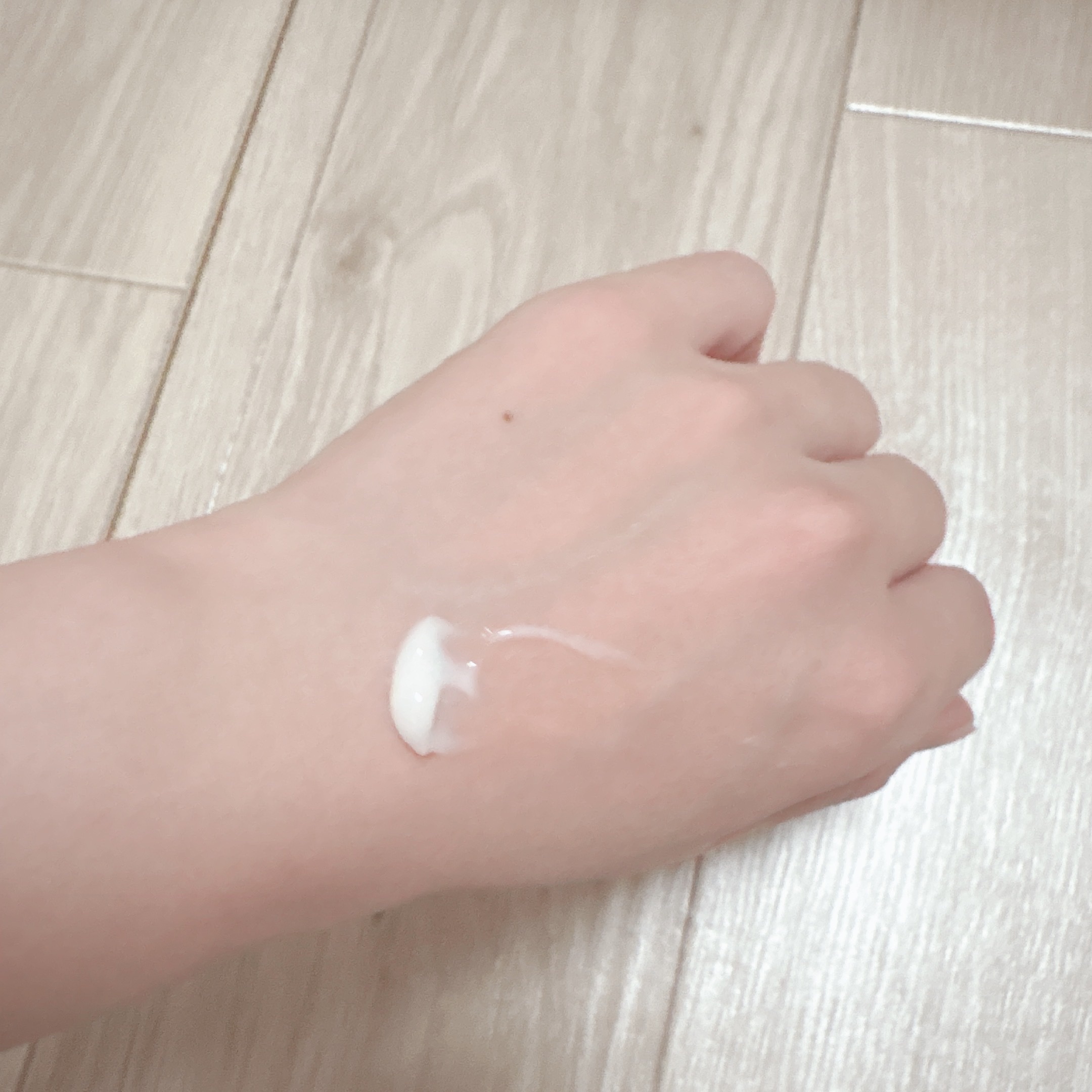 ノルウェー フォーミュラ インテンスリペア ボディ エマルジョン/Neutrogena/ボディローションを使ったクチコミ（3枚目）