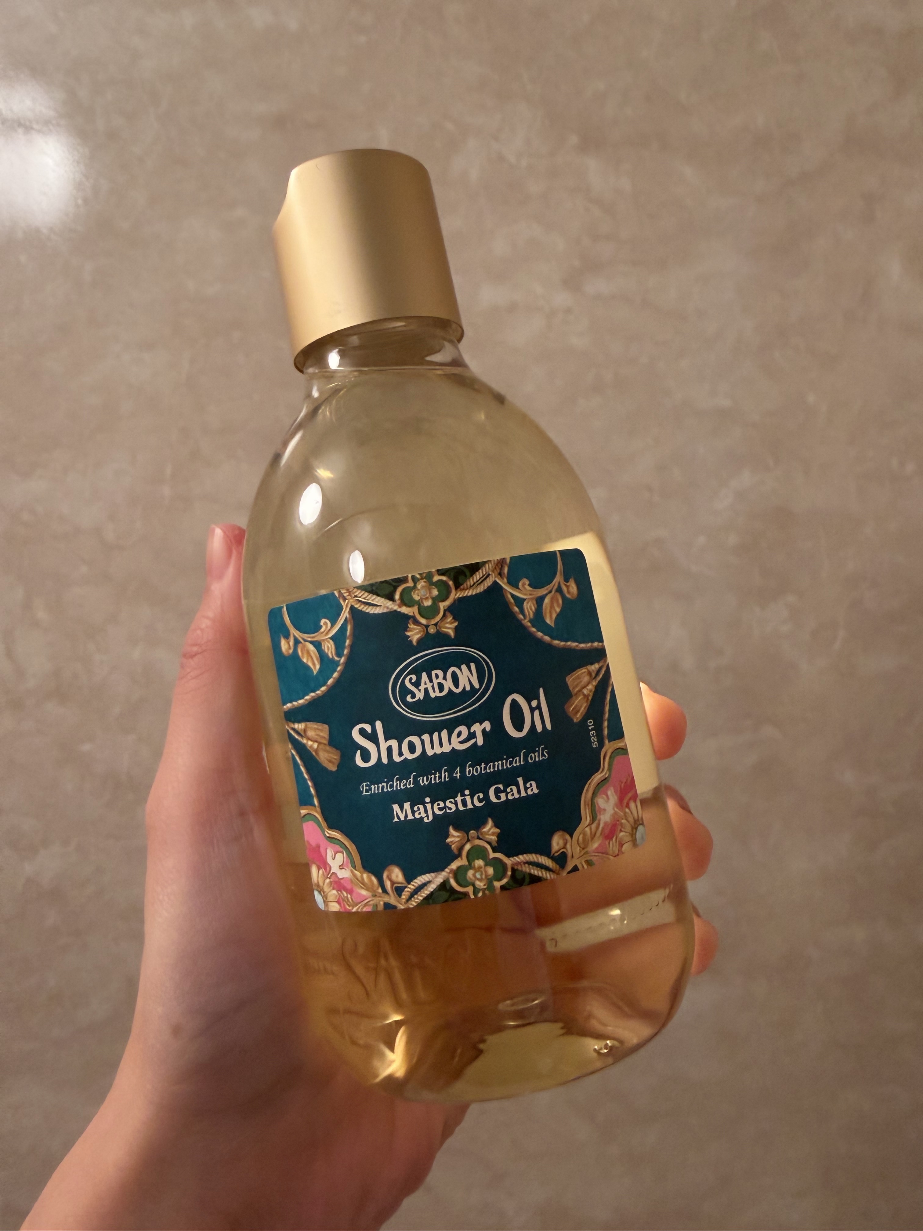 SABON シャワーオイル マジェスティック・ガラのクチコミ「❁﻿SABON❁﻿
シャワーオイル マジェスティック・ガラ

あまりにも身体の乾燥と痒みが出て.....」（1枚目）