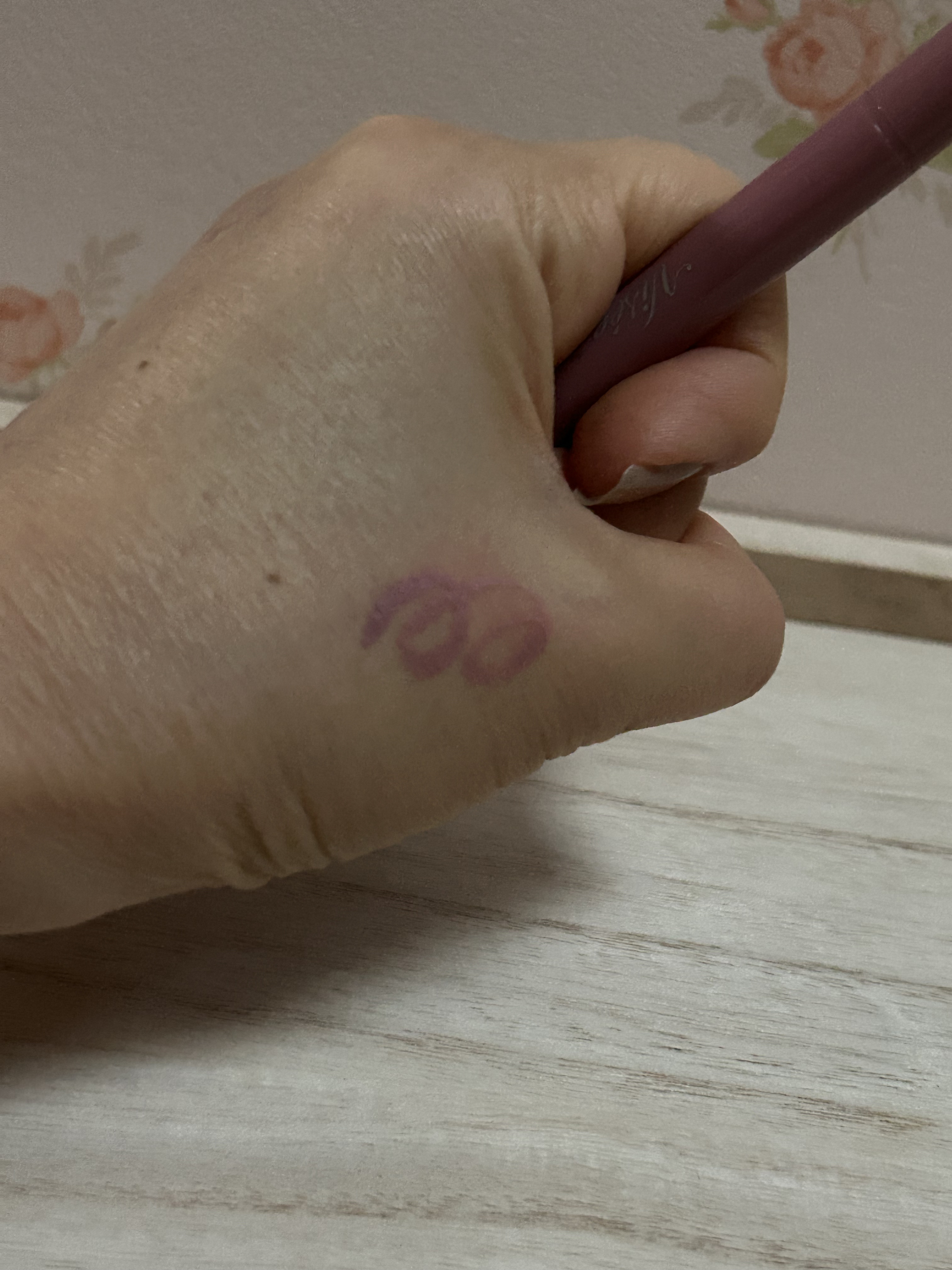 アンティークパステル ライナー/Visée/リキッドアイライナーを使ったクチコミ（3枚目）