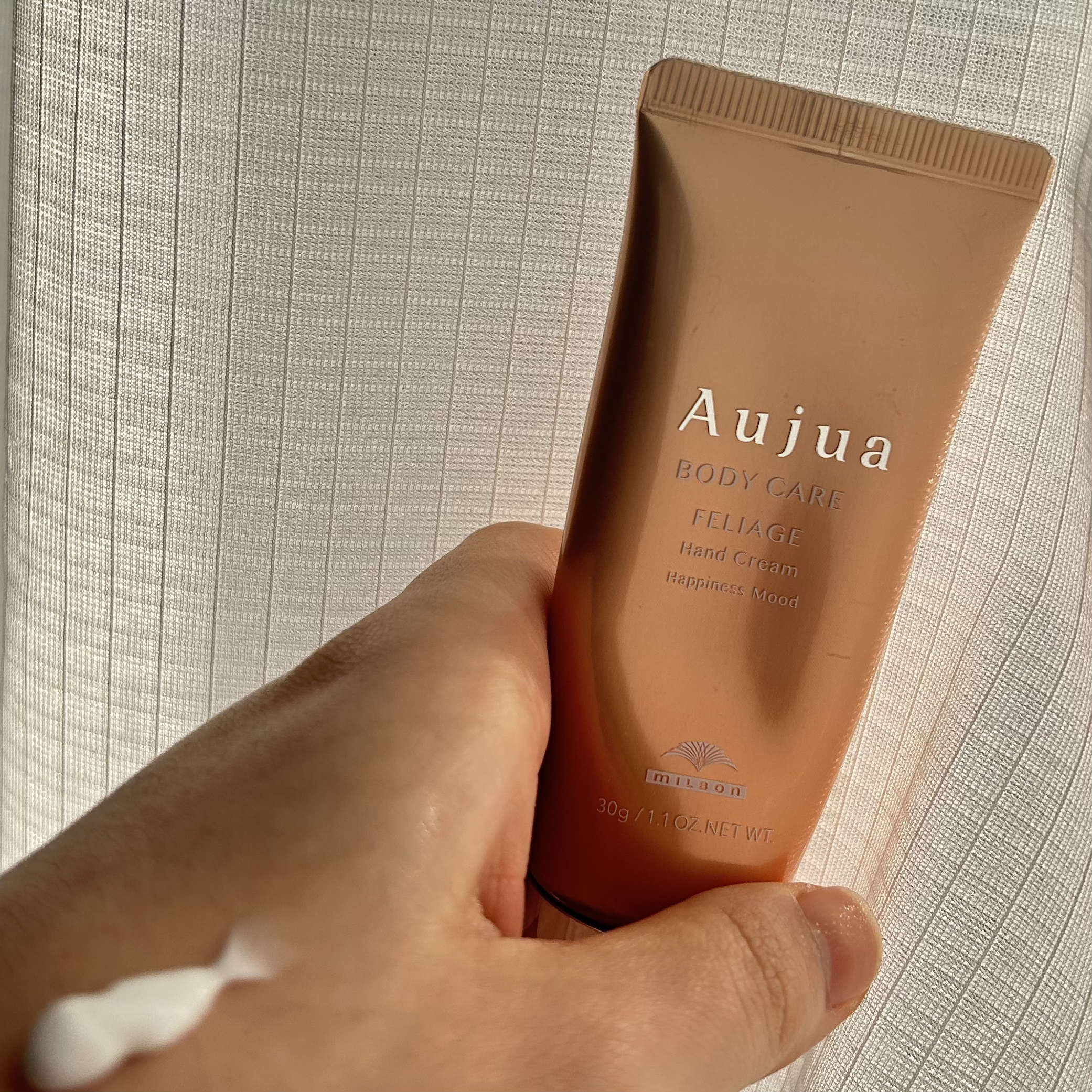 オージュア フェリアージュ ハンドクリーム ハピネス ムード/オージュア/ハンドクリームを使ったクチコミ（1枚目）