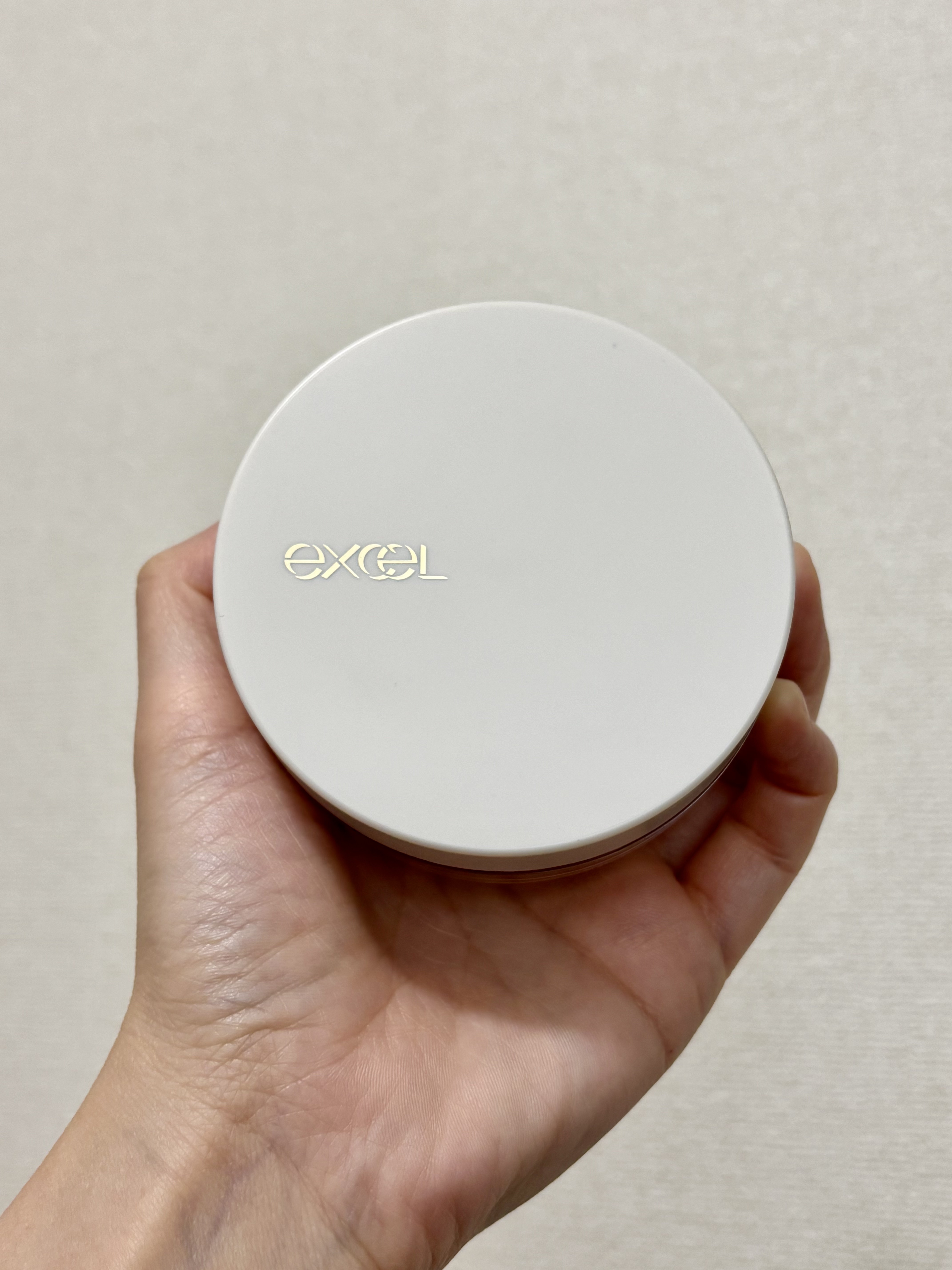 エクストラリッチ セラムインパウダー/excel/ルースパウダーを使ったクチコミ（1枚目）