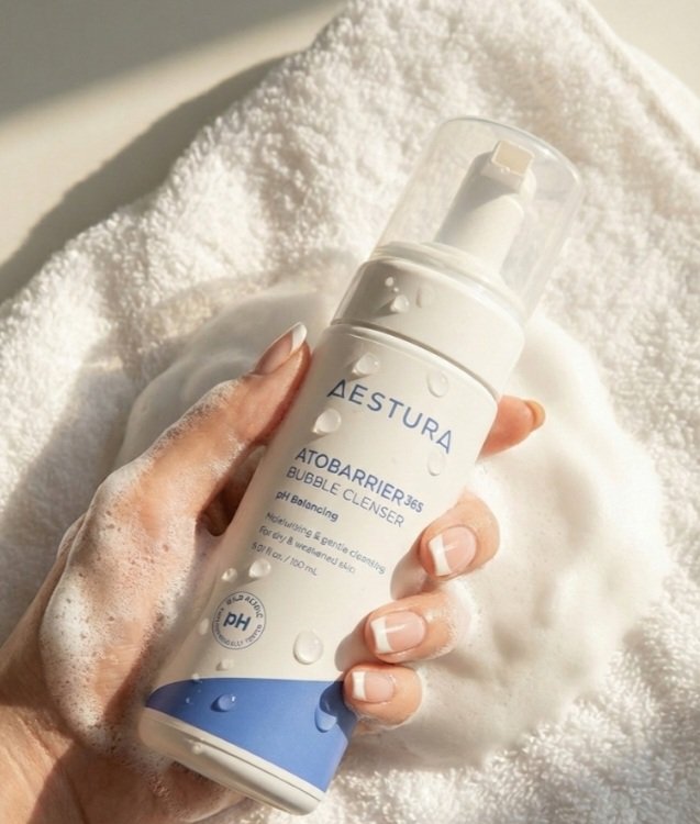 AESTURA アトバリア365 バブルクレンザーのクチコミ「AESTURA
アトバリア365 バブルクレンザー
160mL

フワモコなアトバリアのバブル.....」（1枚目）