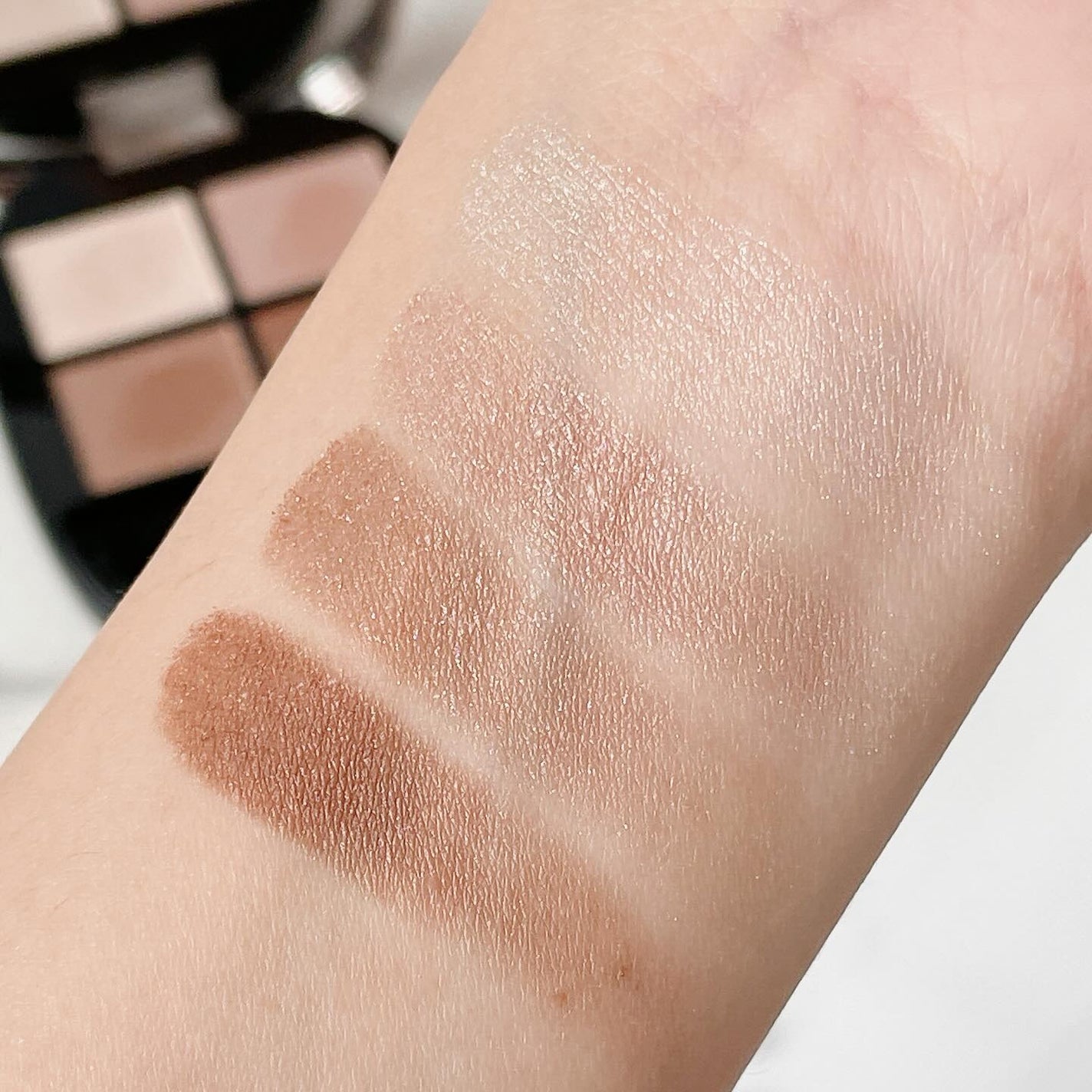 スキンシャドウ デザイニング パレット/DECORTÉ/アイシャドウパレットを使ったクチコミ(5枚目)