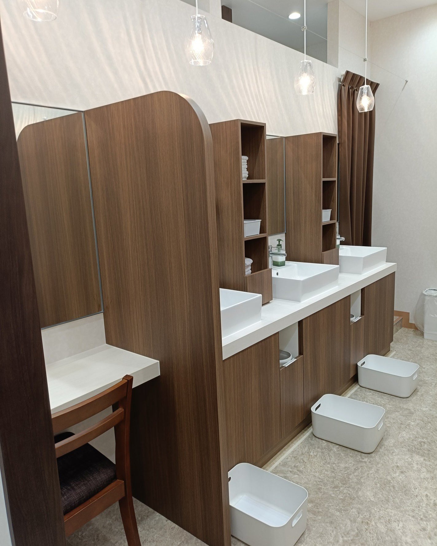 muniraðãã©ãã100 on LIPS ããã€ã°äŒã¯ãªããã¯æ± è¢é¢é¡è±æ¯+é¡å
šäœã·ãåãã¬ãïŒ25æ¥çµé..ãïŒ5æç®ïŒ