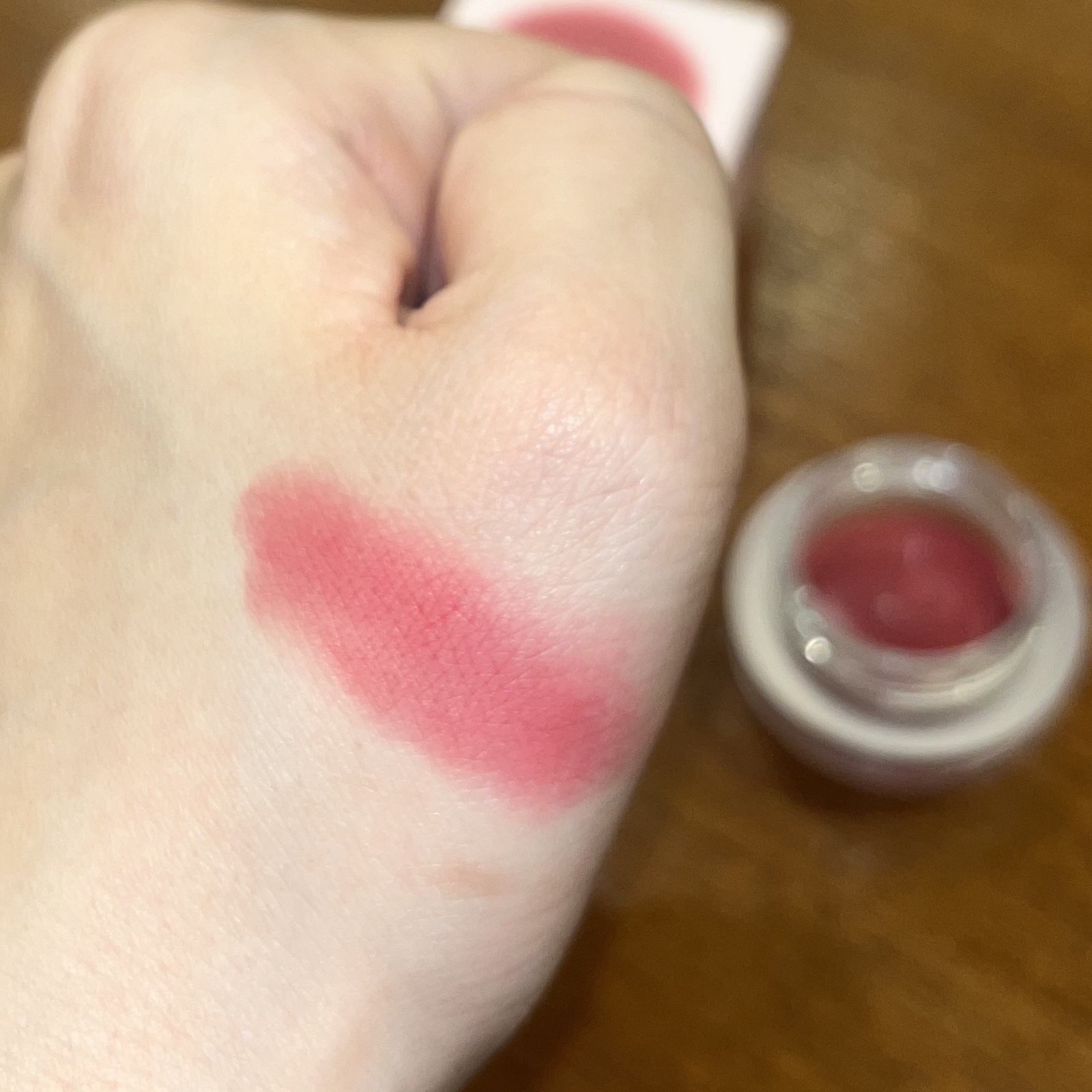 blurry effect smooth touch pot/Milk Touch/ジェル・クリームチークを使ったクチコミ（3枚目）