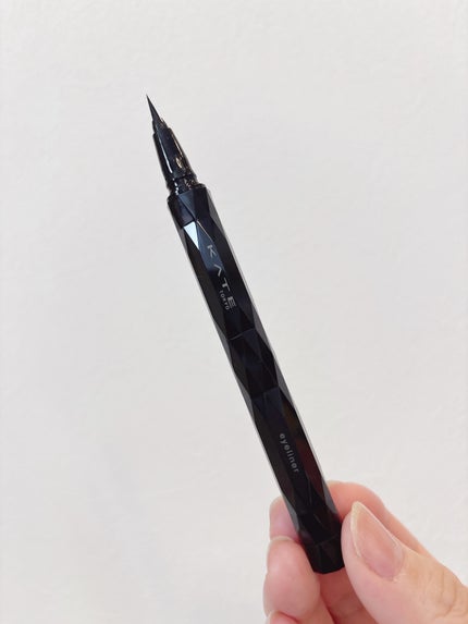 スーパーシャープライナーEX4.0/KATE/リキッドアイライナーを使ったクチコミ(3枚目)