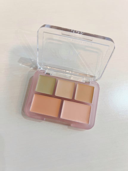 コンシールブレンダーパレット/LUNA/パレットコンシーラーを使ったクチコミ(1枚目)