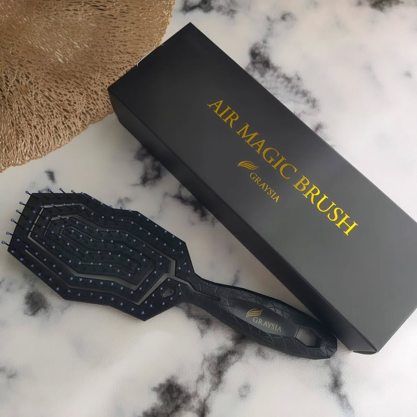 グレイシア　エアーマジックブラシ/ジュエル・コスメティックス/ヘアブラシを使ったクチコミ（2枚目）