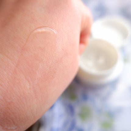 イオナエフナイトラッピングパック/ゼリア新薬工業/フェイスクリームを使ったクチコミ(4枚目)