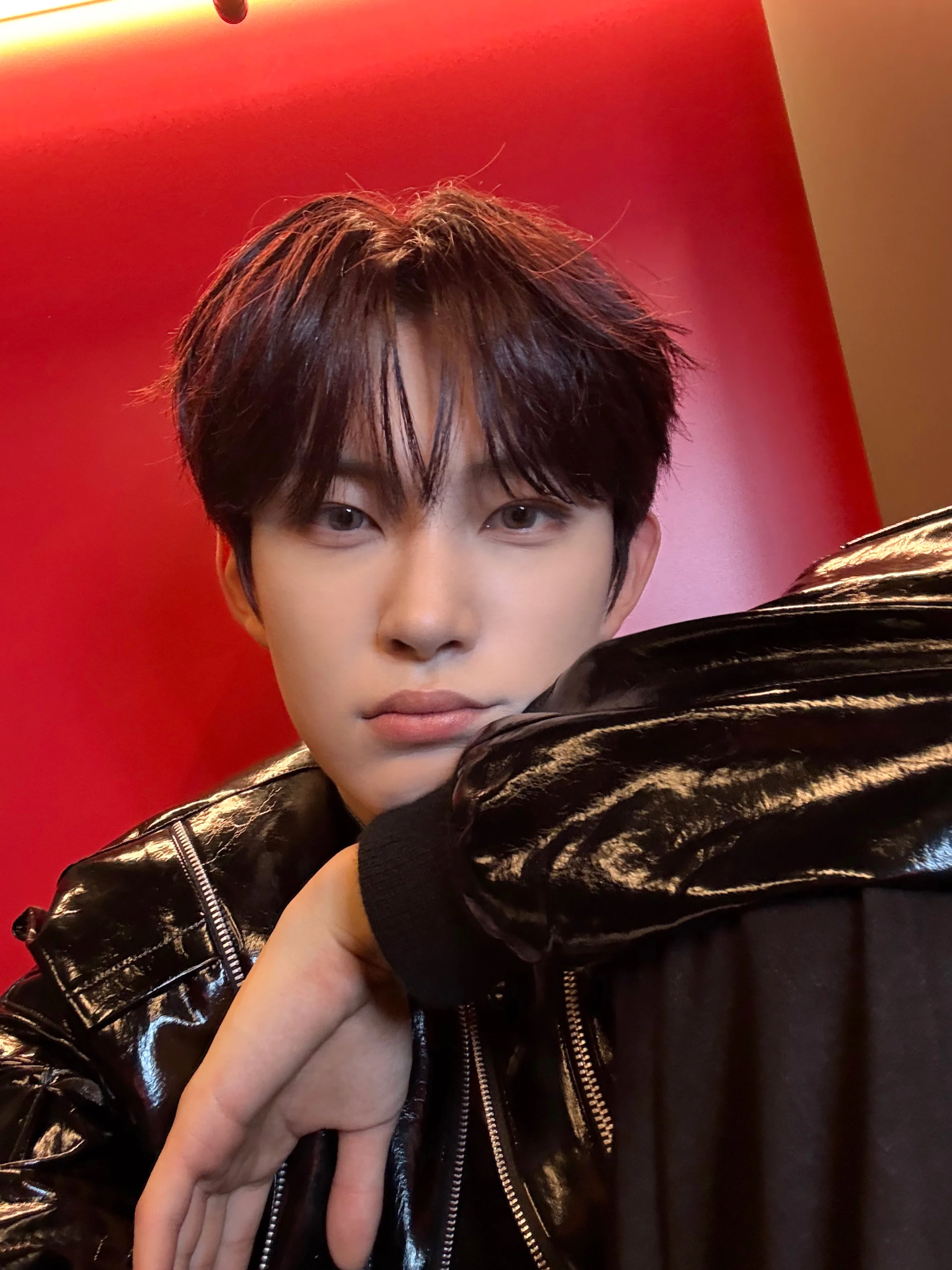 ALLYZ!! 오랜만에 무대 위에서의 모습을 보여드릴 수 있어서 행복했어요! 
MAMA라는 큰 무대에 설 수 있게 해주셔서 너무 감사하고 오늘 발매되는 FORMULA 기대 많이 해주
세요! 사랑합니다아아아아아ㅏ아아ㅏ