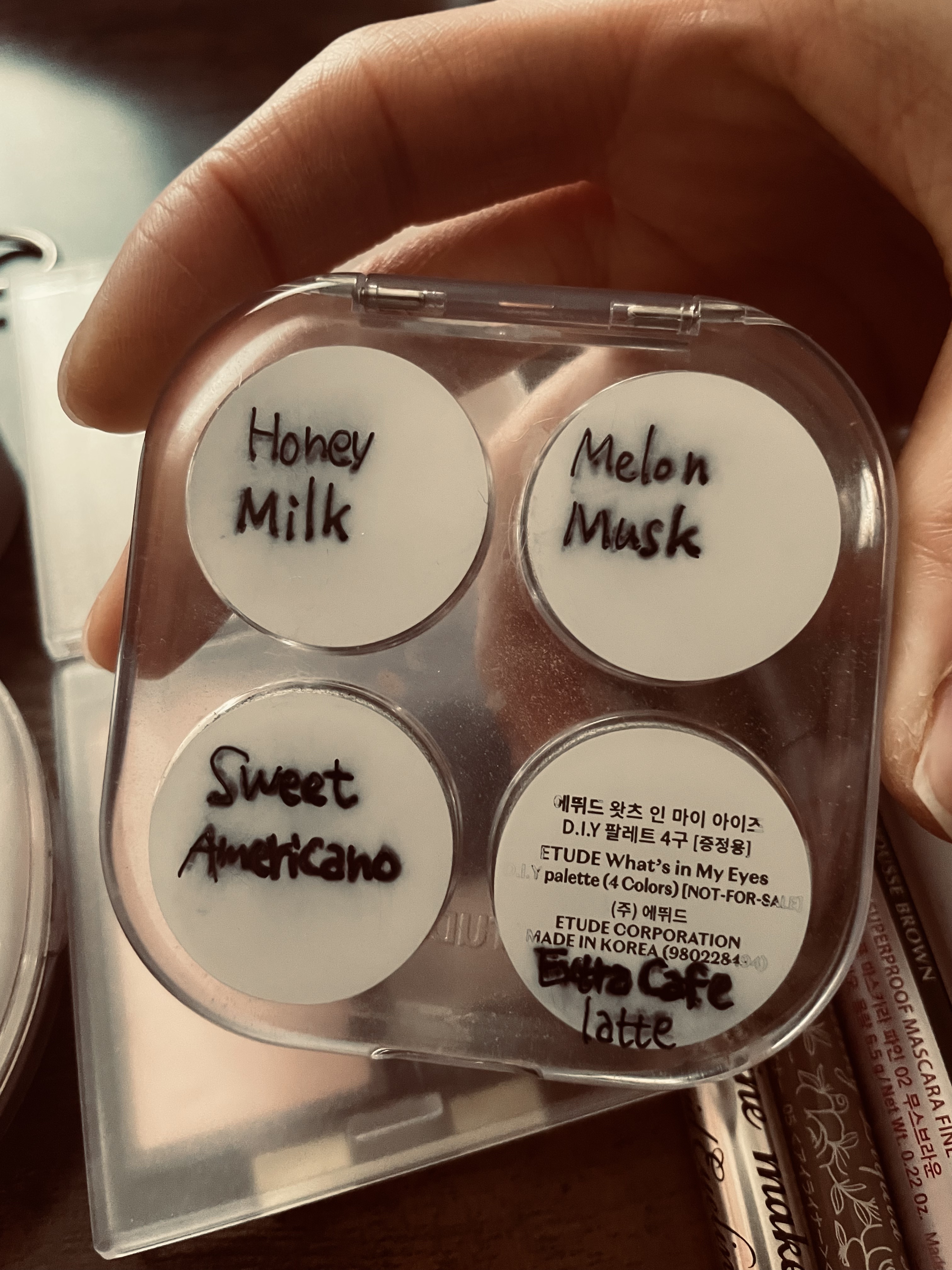 ドレープド シマーグロウ/excel/パウダーハイライトを使ったクチコミ（2枚目）