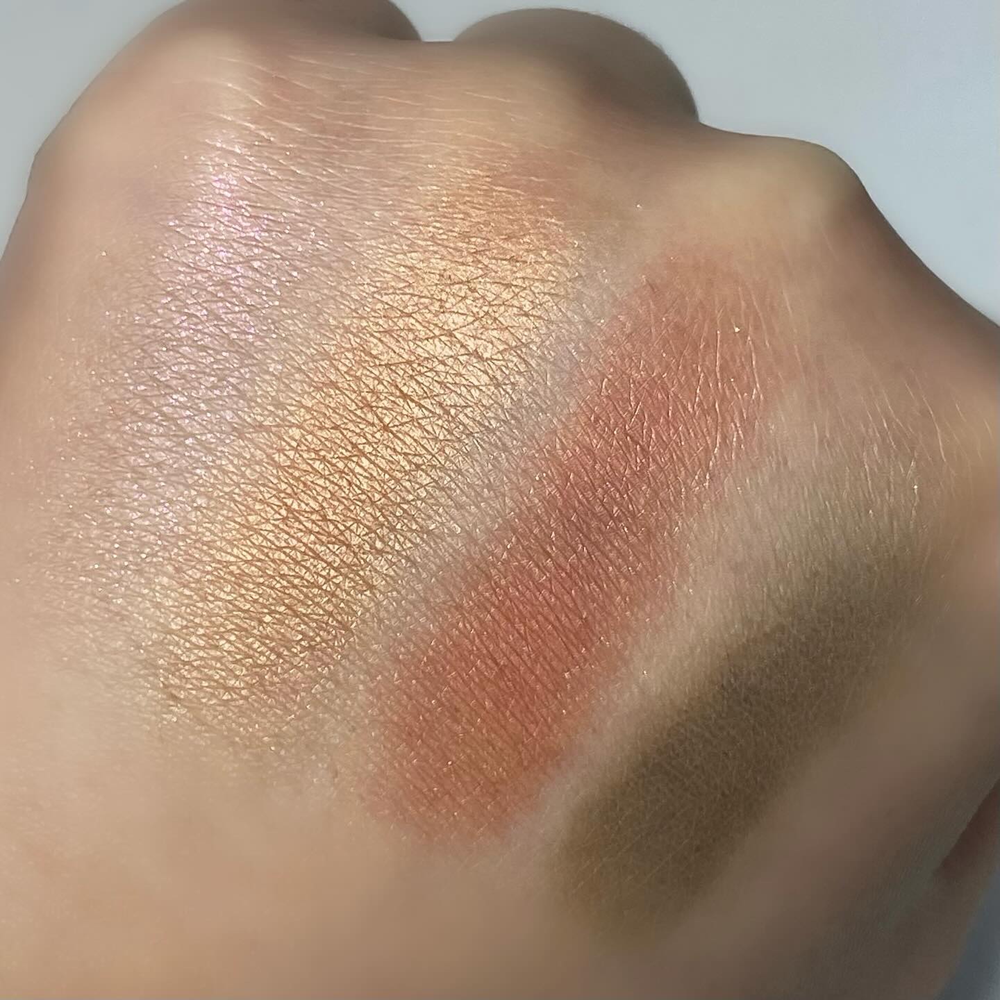 シグニチャー カラー アイズ/SUQQU/アイシャドウパレットを使ったクチコミ（3枚目）