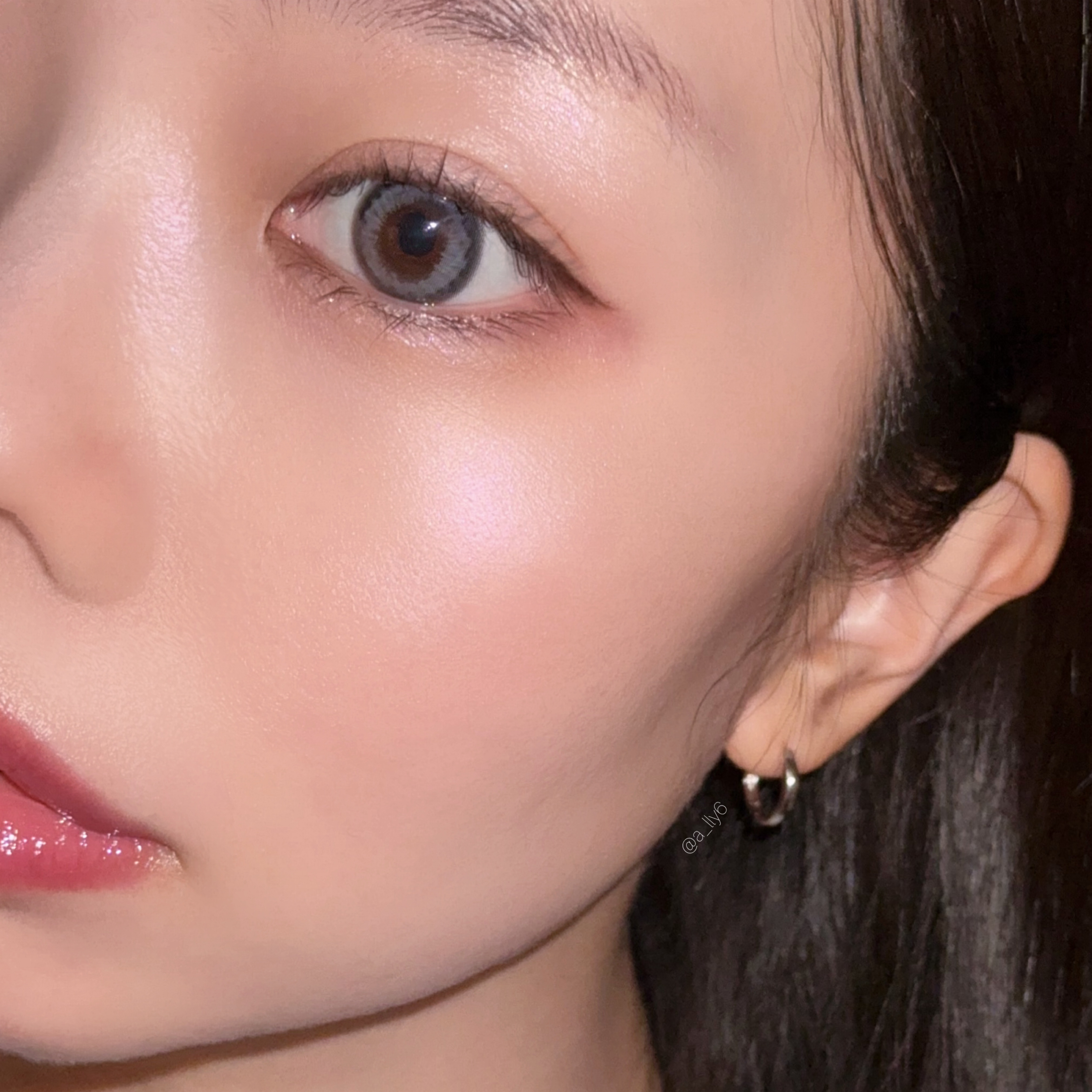 クリオ プリズム ハイライター/CLIO/パウダーハイライトを使ったクチコミ（1枚目）