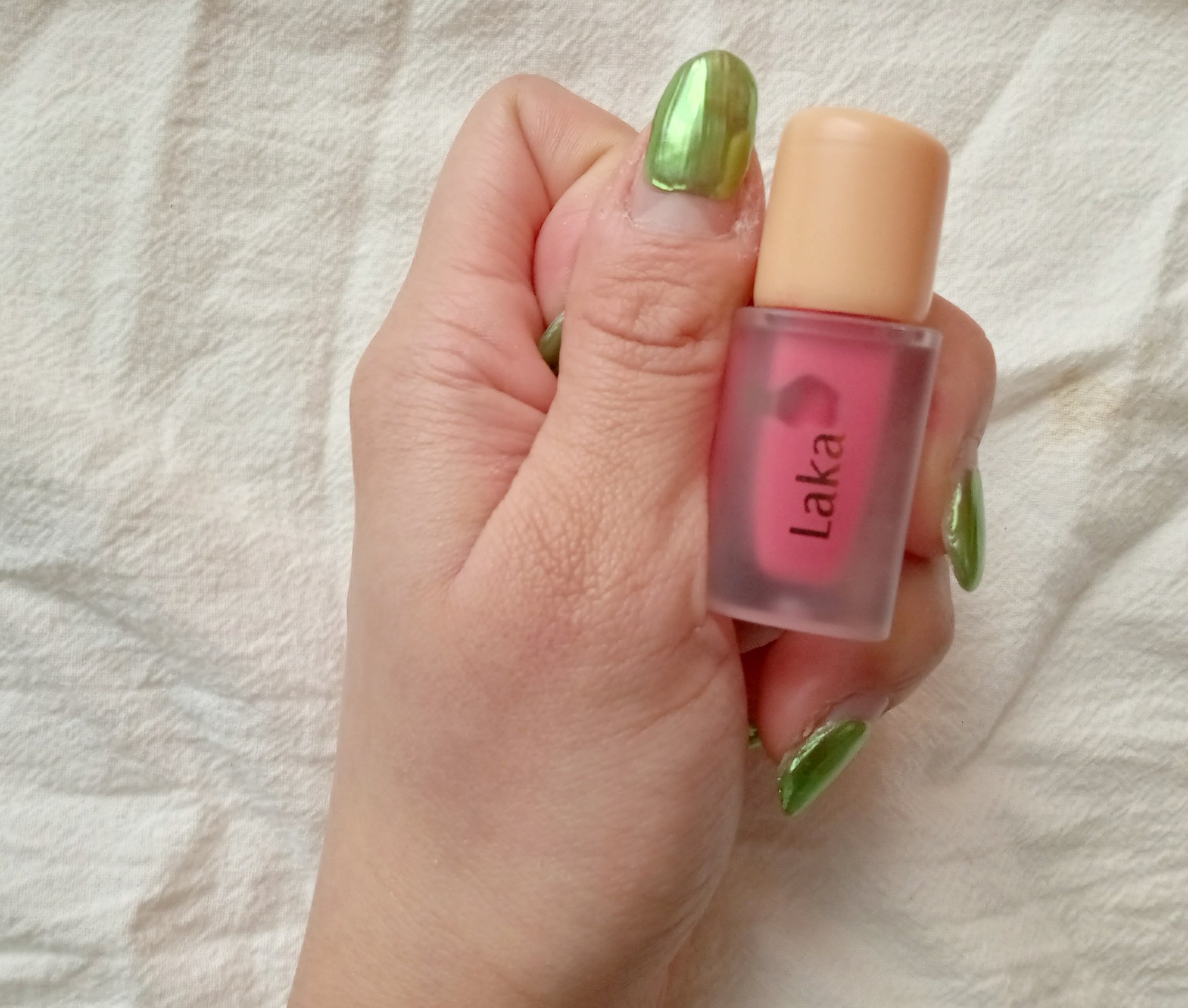 フルーティーグラムティント/Laka/リップティントを使ったクチコミ（1枚目）