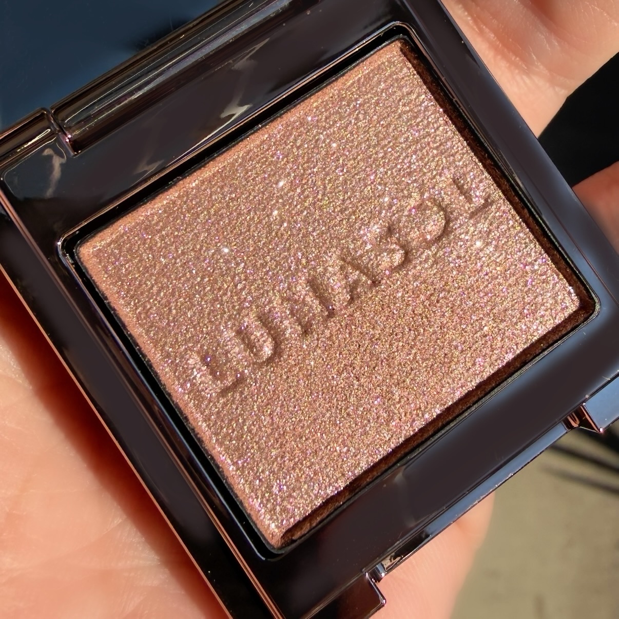 ルナソル モノアイカラーレーション 04 Rusty Glitz/LUNASOL/単色アイシャドウを使ったクチコミ（1枚目）