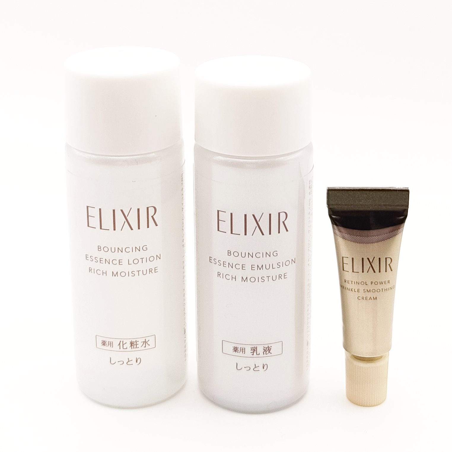 #提供
エリクシール様のキャンペーン当選品
エリクシール
リフトモイスト
ローション しっとりタイプ ba
エマルジョン しっとりタイプ ba
レチノパワー リンクルクリームba
ミニサイズを頂きました❣️

ローションは想像以上にしっとり