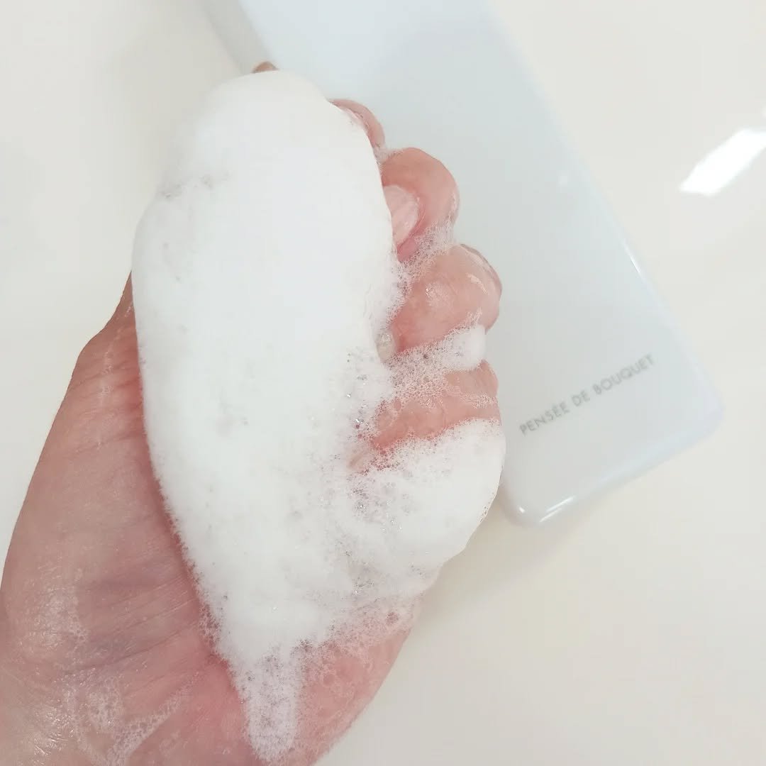 パンセ ド ブーケ ボディシャンプー(ブラン)/パンセ ド ブーケ/ボディソープを使ったクチコミ（3枚目）