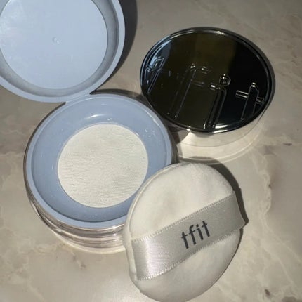 トランスルーセントセットエッセンシャルパウダー/TFIT/ルースパウダーを使ったクチコミ(2枚目)