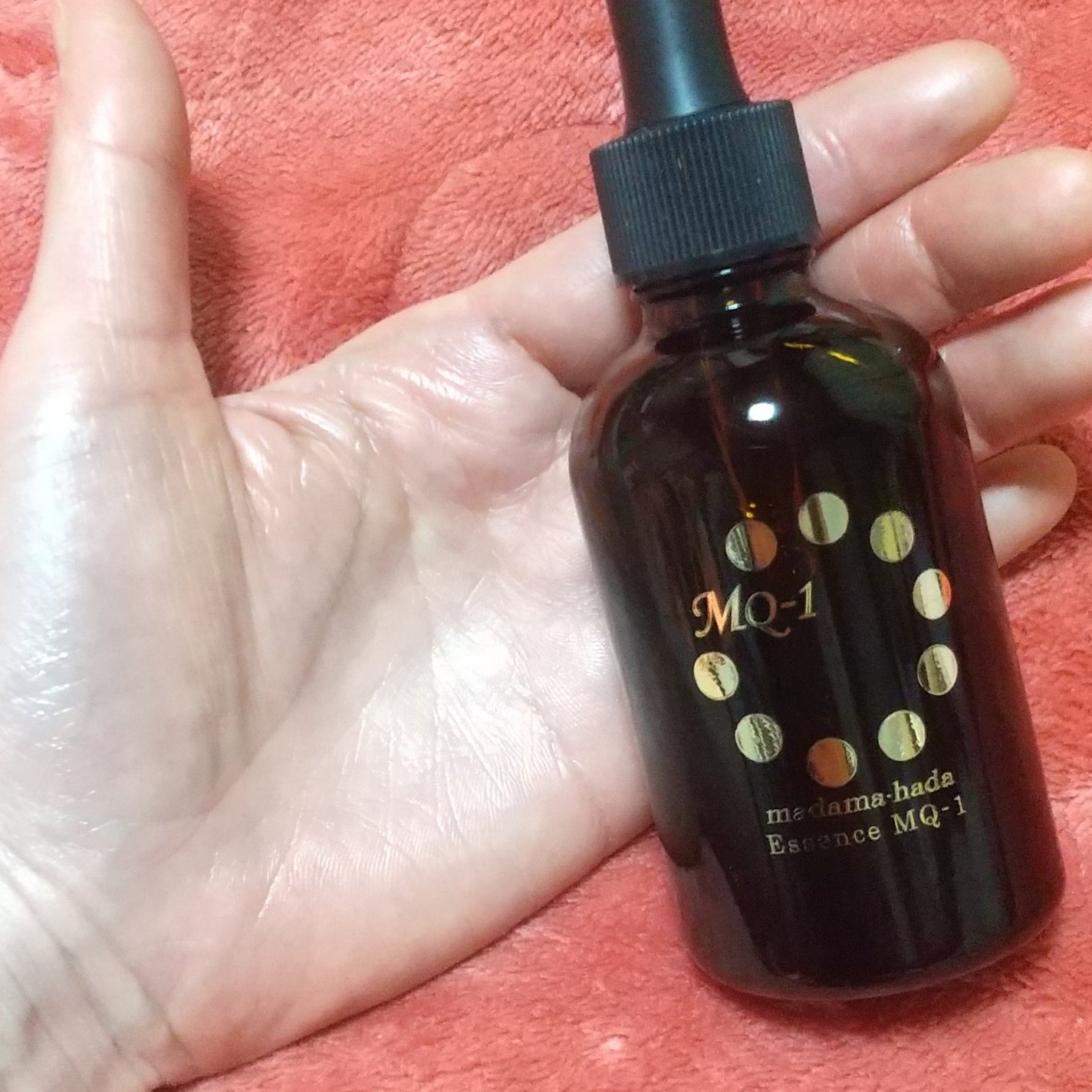 真珠肌エッセンス/madama・hada(真珠肌)/美容液を使ったクチコミ(6枚目)