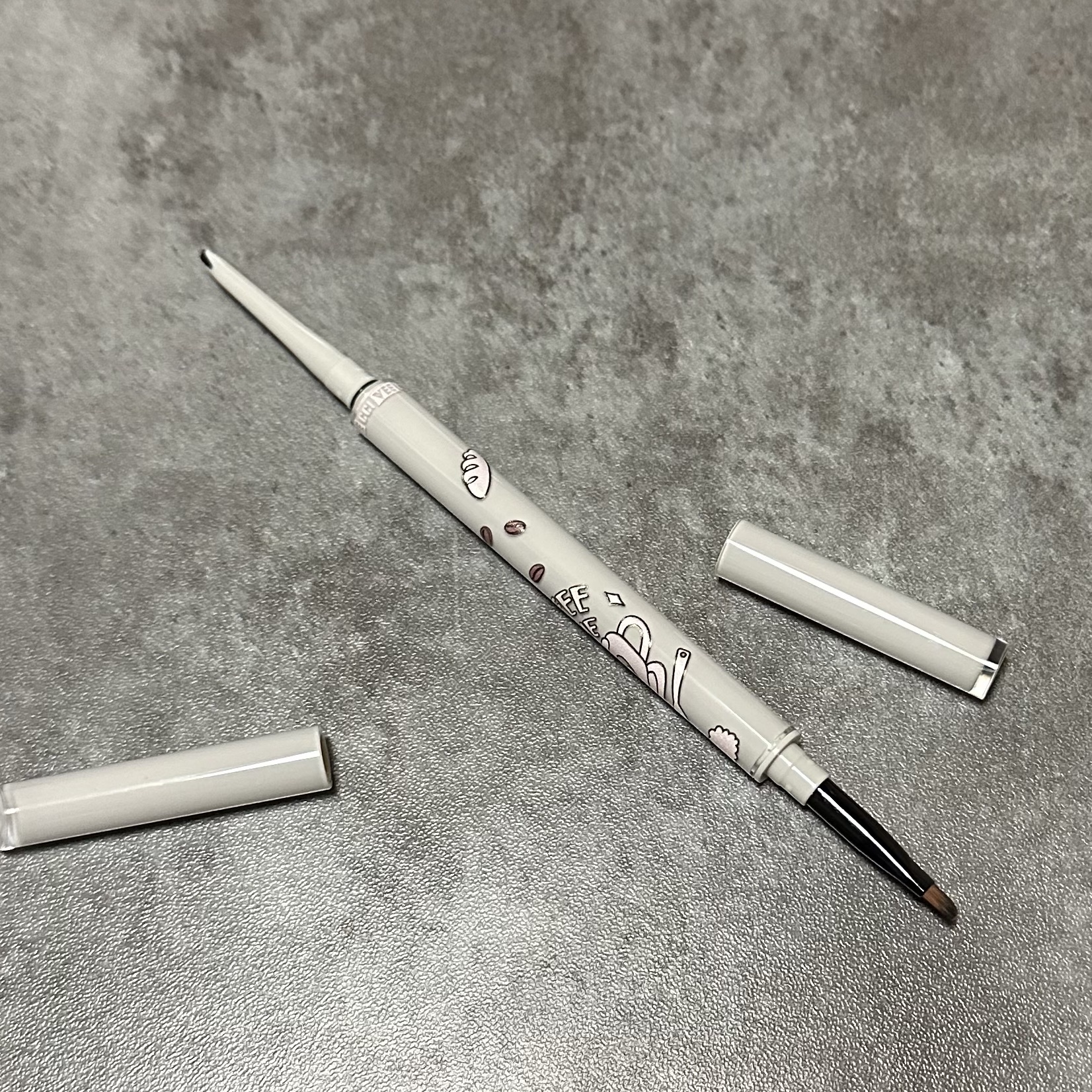 コーヒーシリーズ　ダブルジェルアイライナーペンシル/VEECCI/ジェルアイライナーを使ったクチコミ（2枚目）