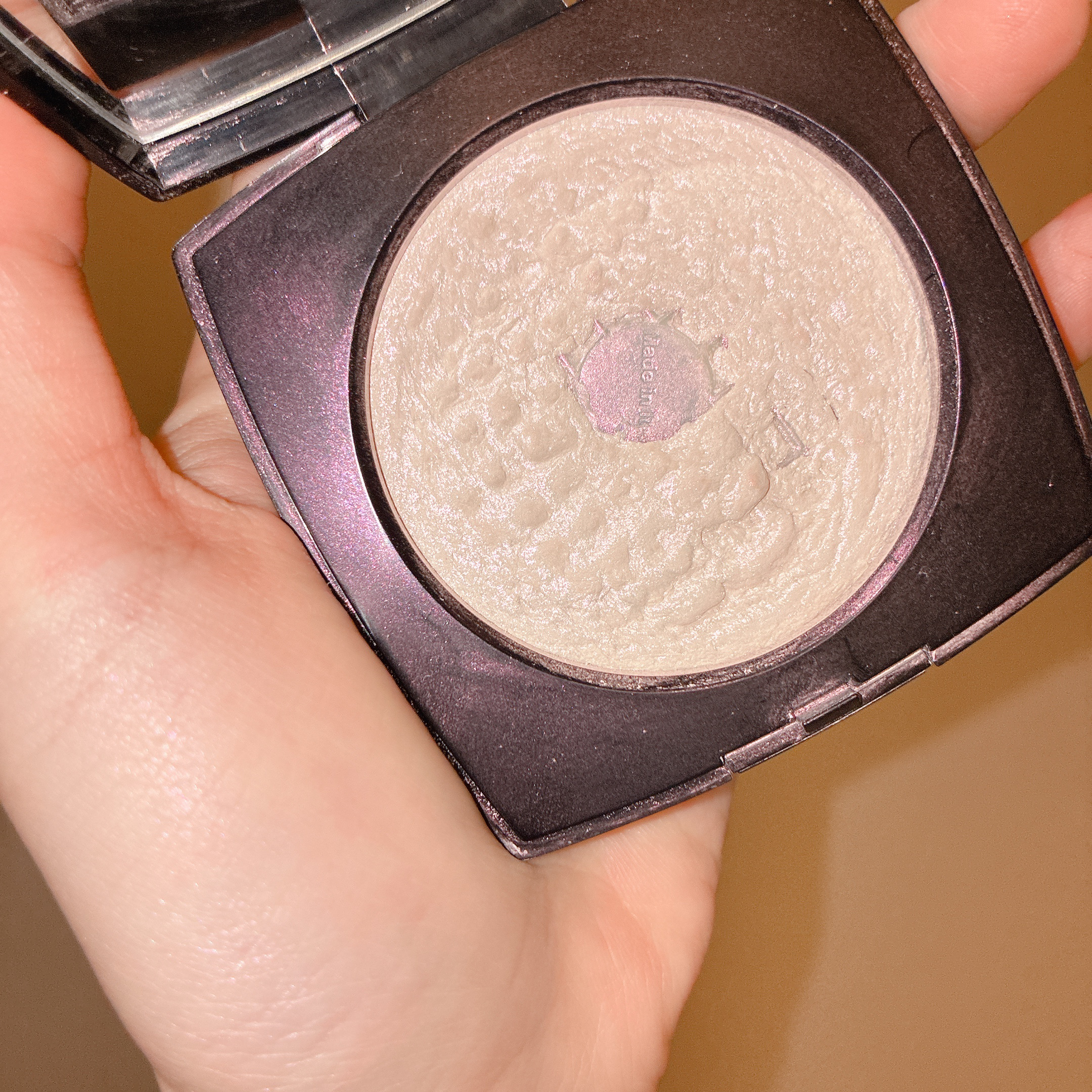 プードゥル ルミエール/CHANEL/パウダーハイライトを使ったクチコミ（2枚目）