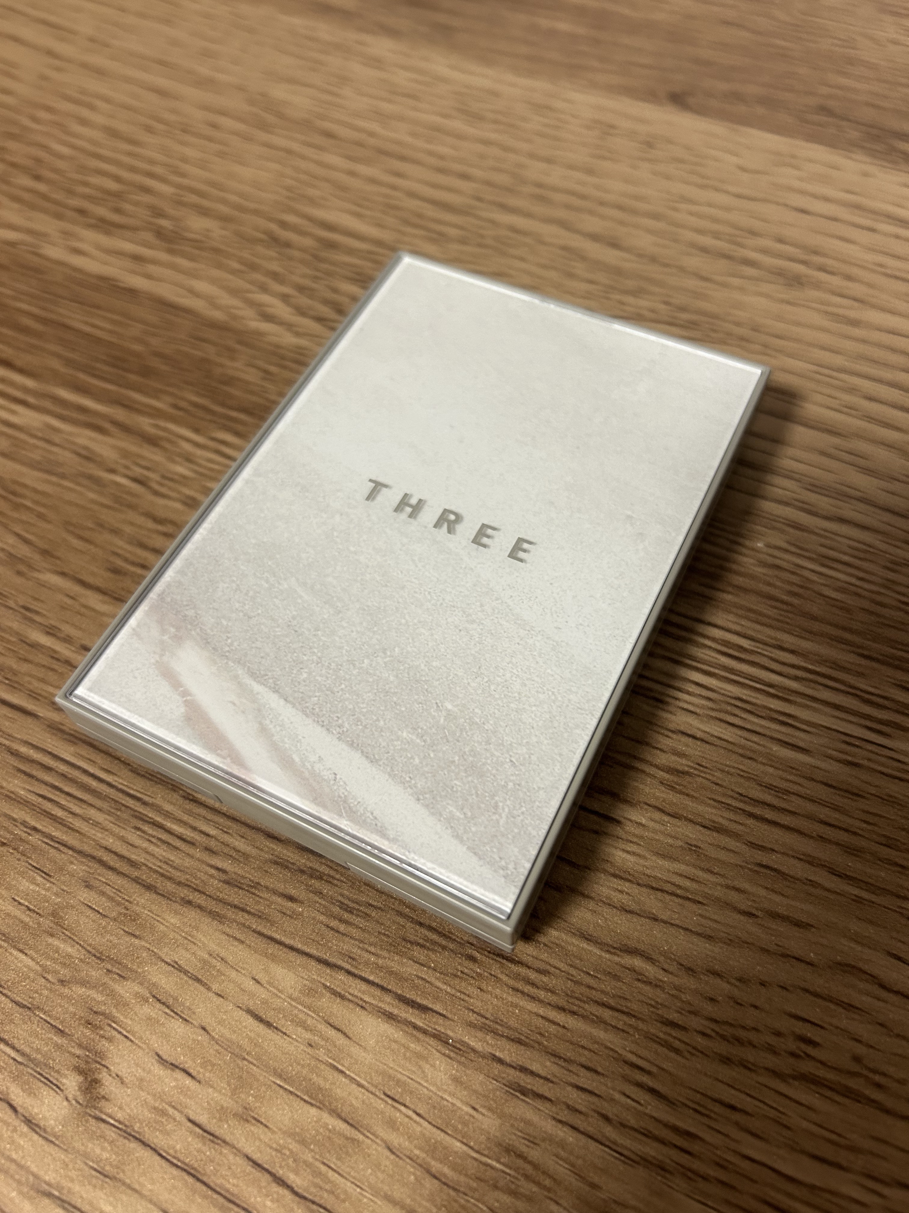 THREE ディスコーダントダンス フェイスパウダー/THREE/プレストパウダーを使ったクチコミ（1枚目）