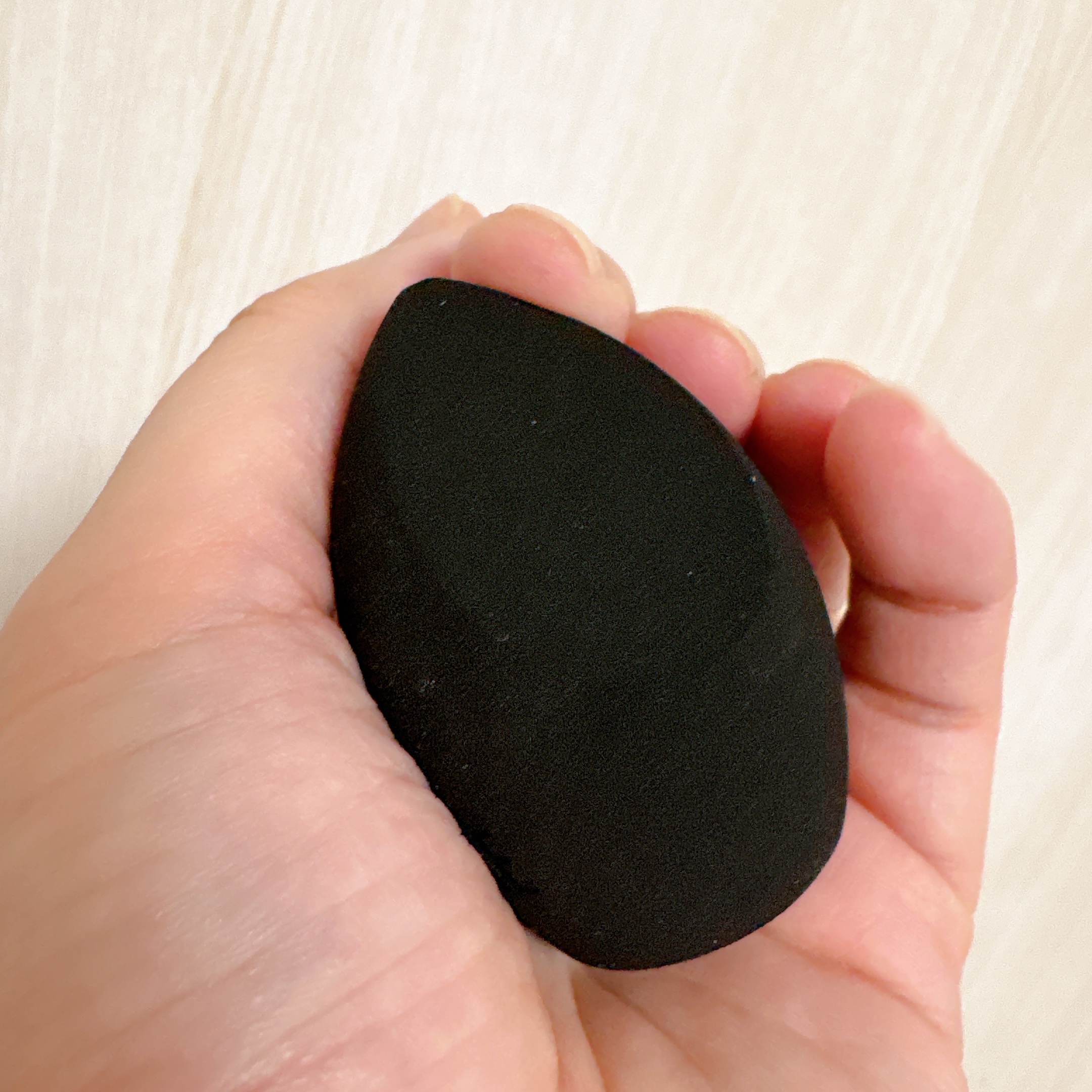 THE FUTURE メイクスポンジのクチコミ「✔︎THE FUTURE
メイクスポンジ




メイクする上でツール必須‼️

めんどい時は.....」（2枚目）