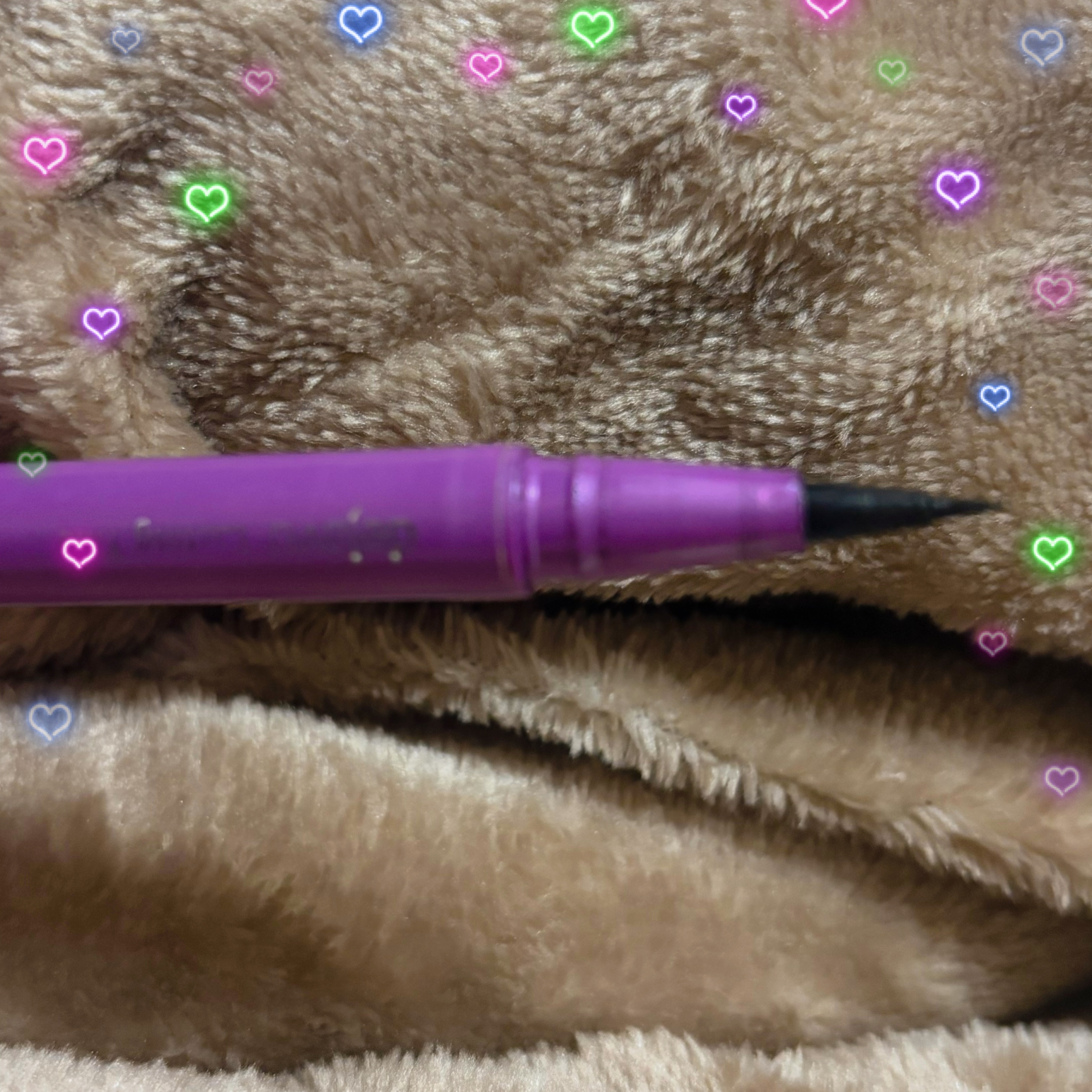 「密着アイライナー」ショート筆リキッド/デジャヴュ/リキッドアイライナーを使ったクチコミ（1枚目）