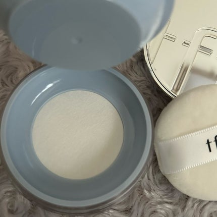 トランスルーセントセットエッセンシャルパウダー/TFIT/ルースパウダーを使ったクチコミ(5枚目)