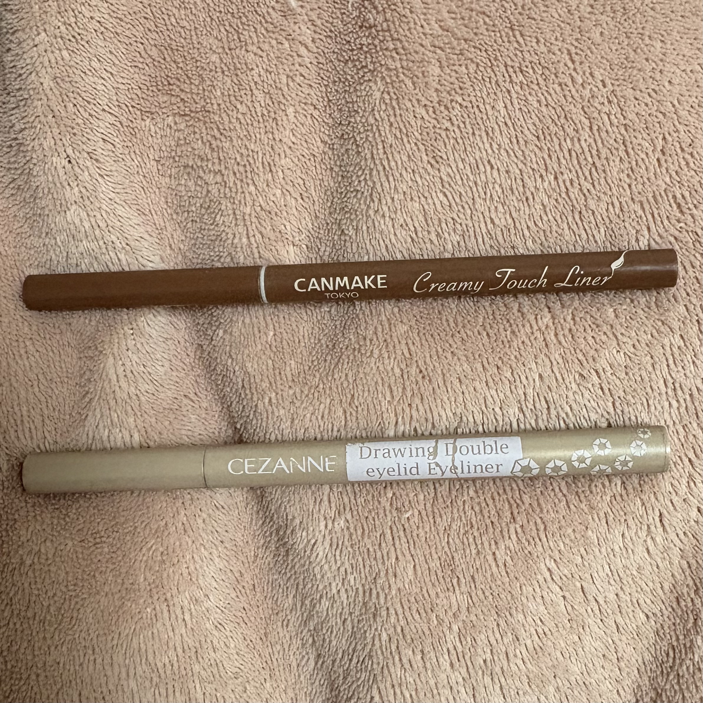 描くふたえアイライナー/CEZANNE/リキッドアイライナーを使ったクチコミ（1枚目）