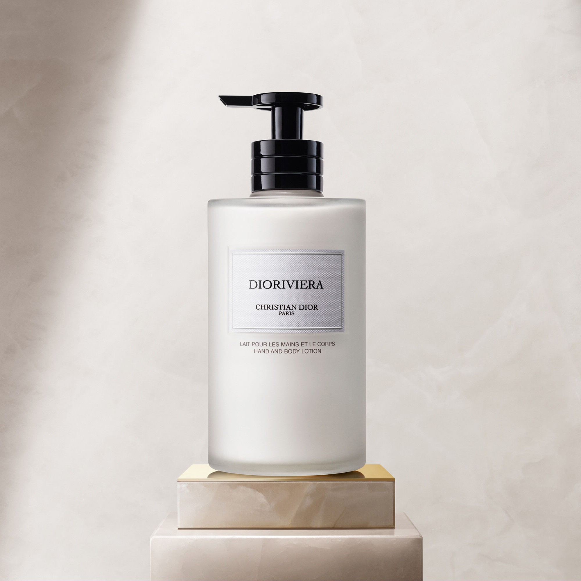 CHRISTIAN DIOR ハンド＆ボディローション Hand and Body Lotions - La Collection Privée Christian Dior | DIOR US