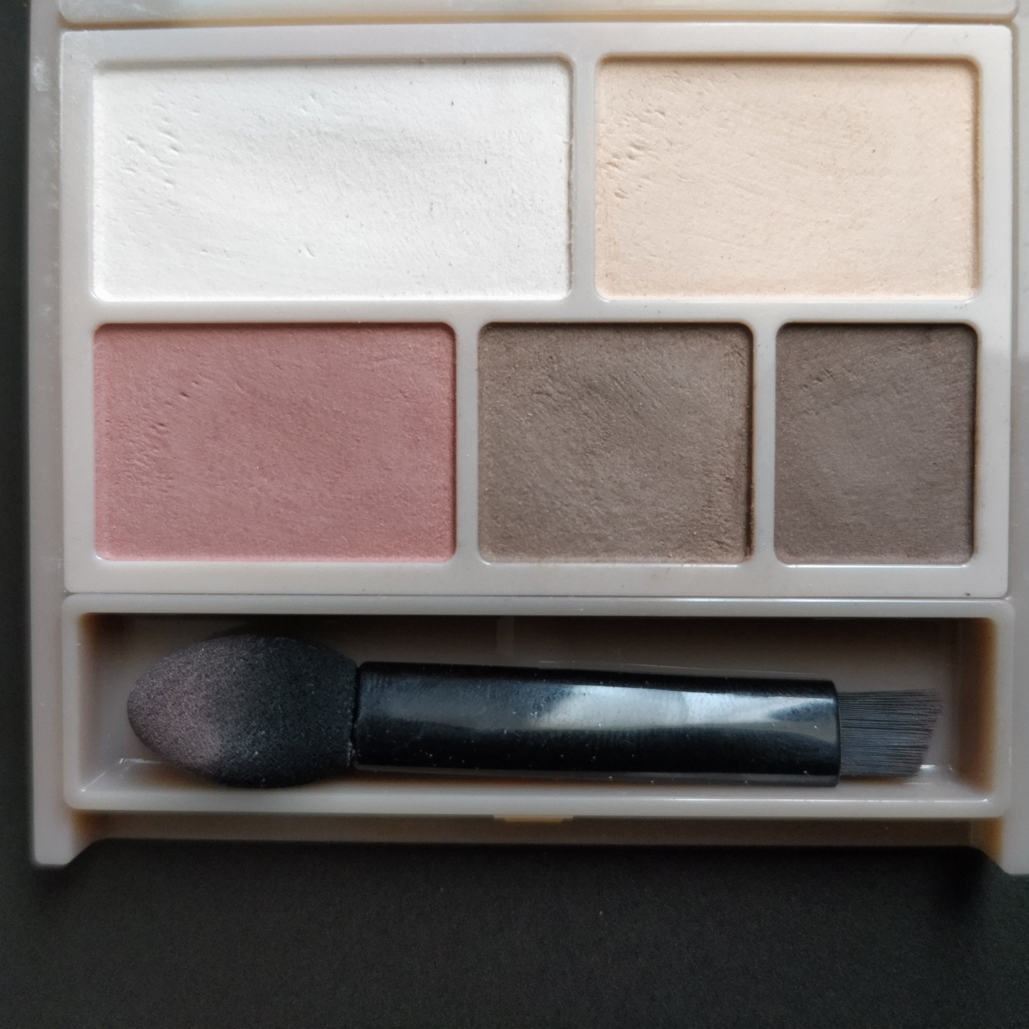 パーフェクトマルチアイズ/キャンメイク/アイシャドウパレットを使ったクチコミ（2枚目）