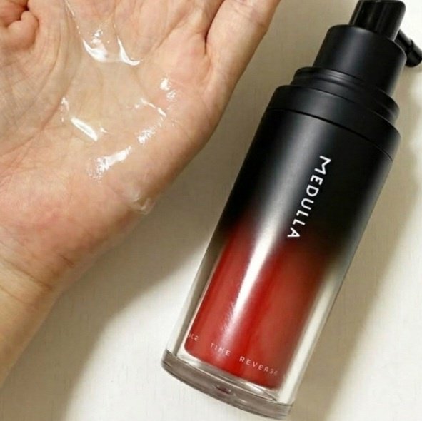 MEDULLA MEDULLA タイムリバーススカルプエッセンスのクチコミ「MEDULLA
MEDULLA タイムリバーススカルプエッセンス

メデュラのスカルプエッセン.....」（2枚目）