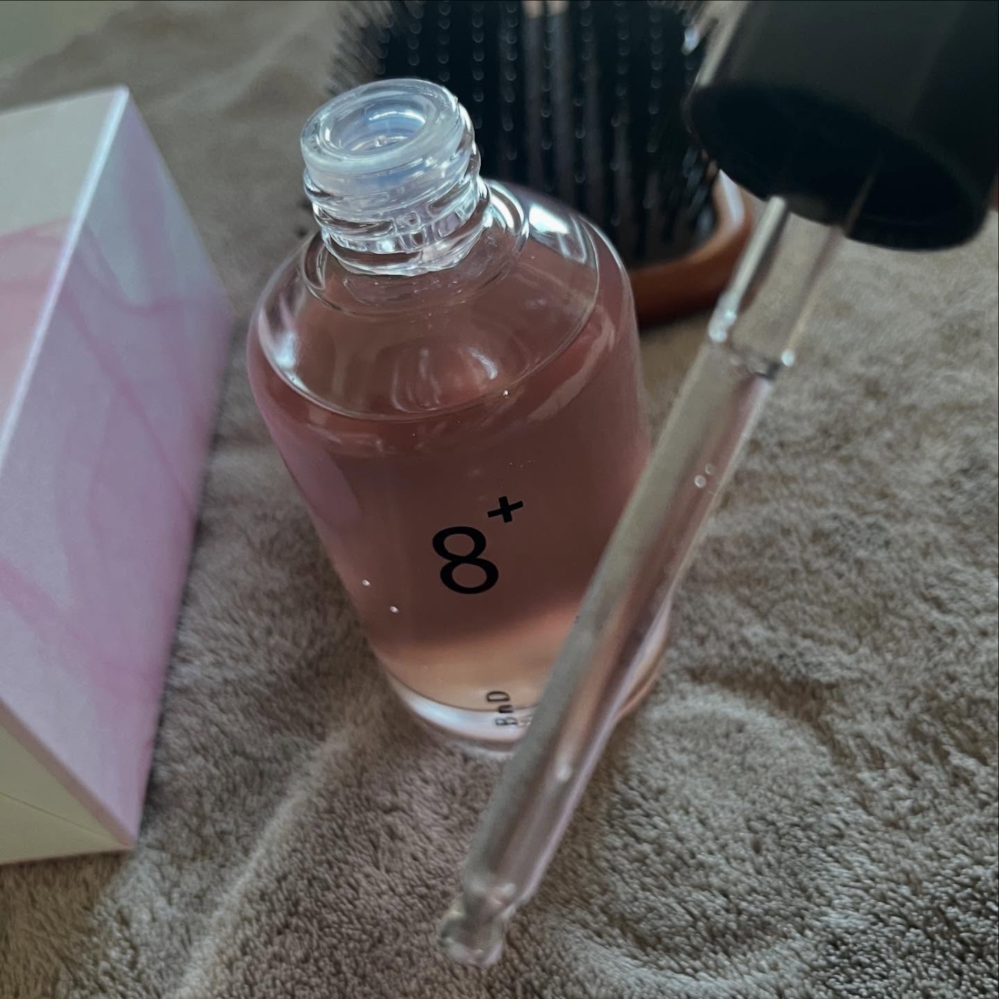 8+ブルーミングヘアオイル　ナチュラルフローラルの香り/BnD/ヘアオイルを使ったクチコミ（2枚目）