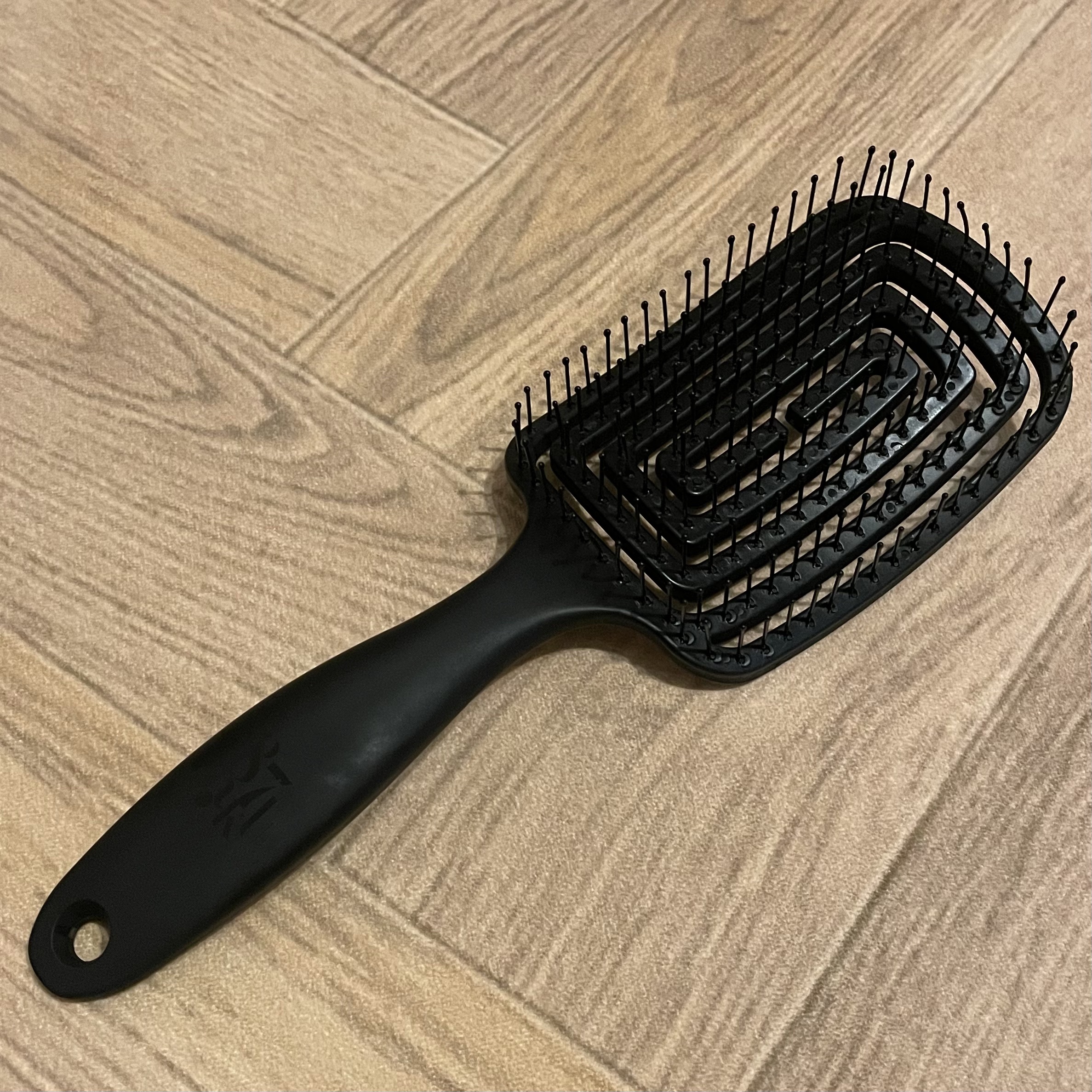 87saku ハナサク 速乾ブラシ/87saku/ヘアブラシを使ったクチコミ（1枚目）