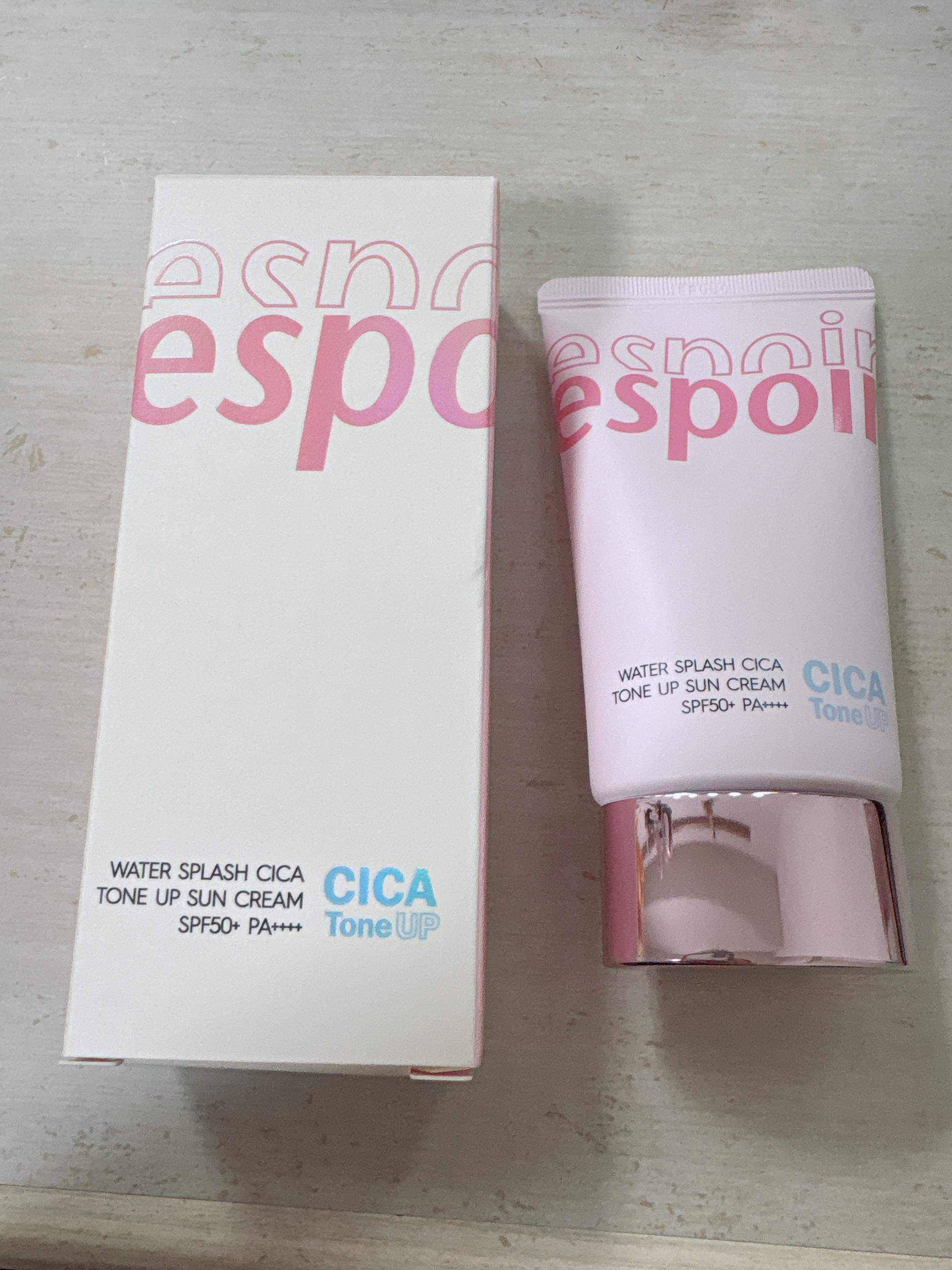 ウォータースプラッシュシカトーンアップクリーム/espoir/化粧下地を使ったクチコミ（1枚目）