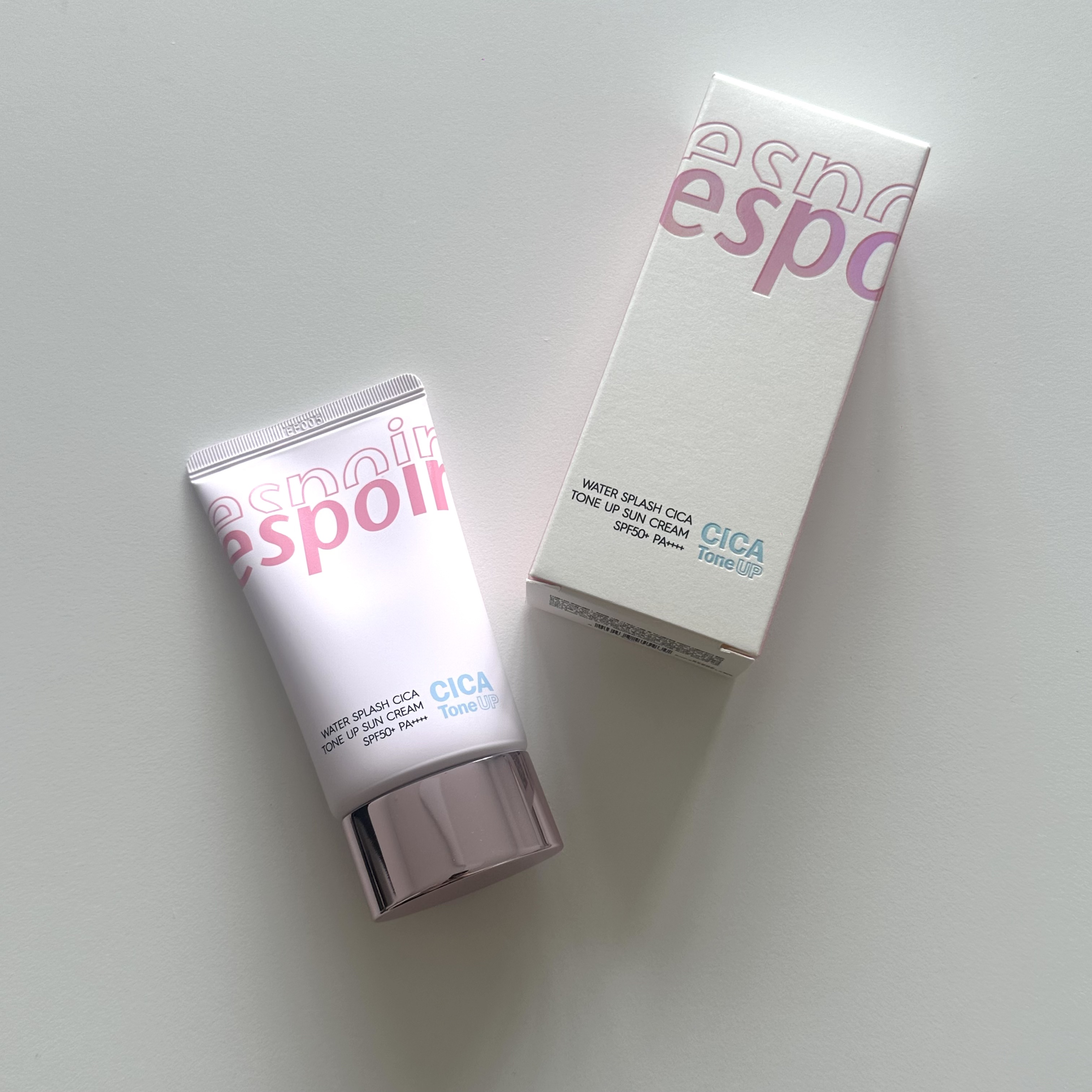 ウォータースプラッシュシカトーンアップクリーム/espoir/化粧下地を使ったクチコミ（2枚目）