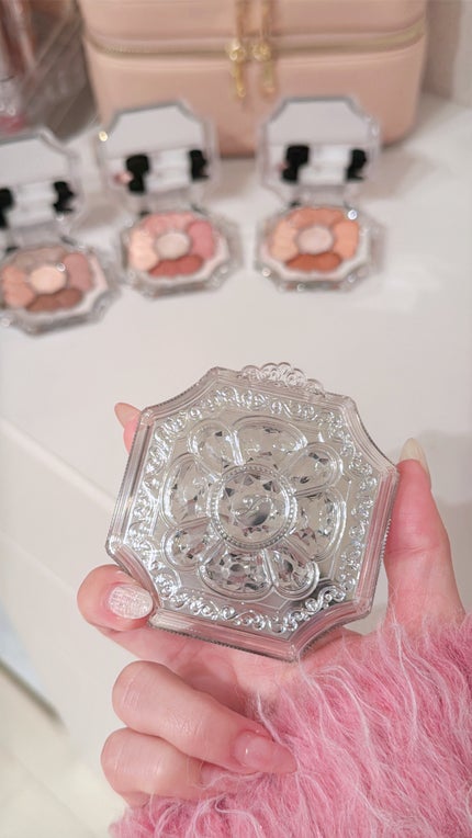 ジルスチュアート ドレスドブルーム アイズ/JILL STUART/アイシャドウパレットを使ったクチコミ(5枚目)