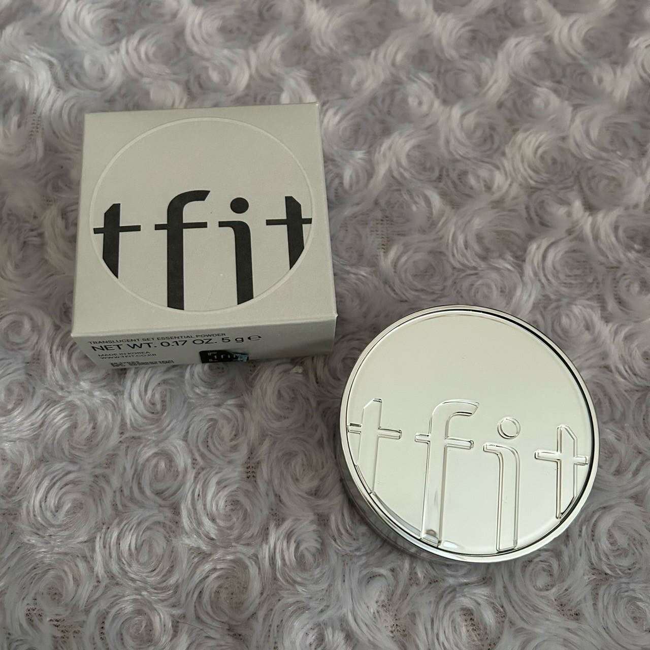 トランスルーセントセットエッセンシャルパウダー/TFIT/ルースパウダーを使ったクチコミ（1枚目）