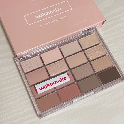 ソフトブラーリングアイパレット/wakemake/アイシャドウパレットを使ったクチコミ(1枚目)
