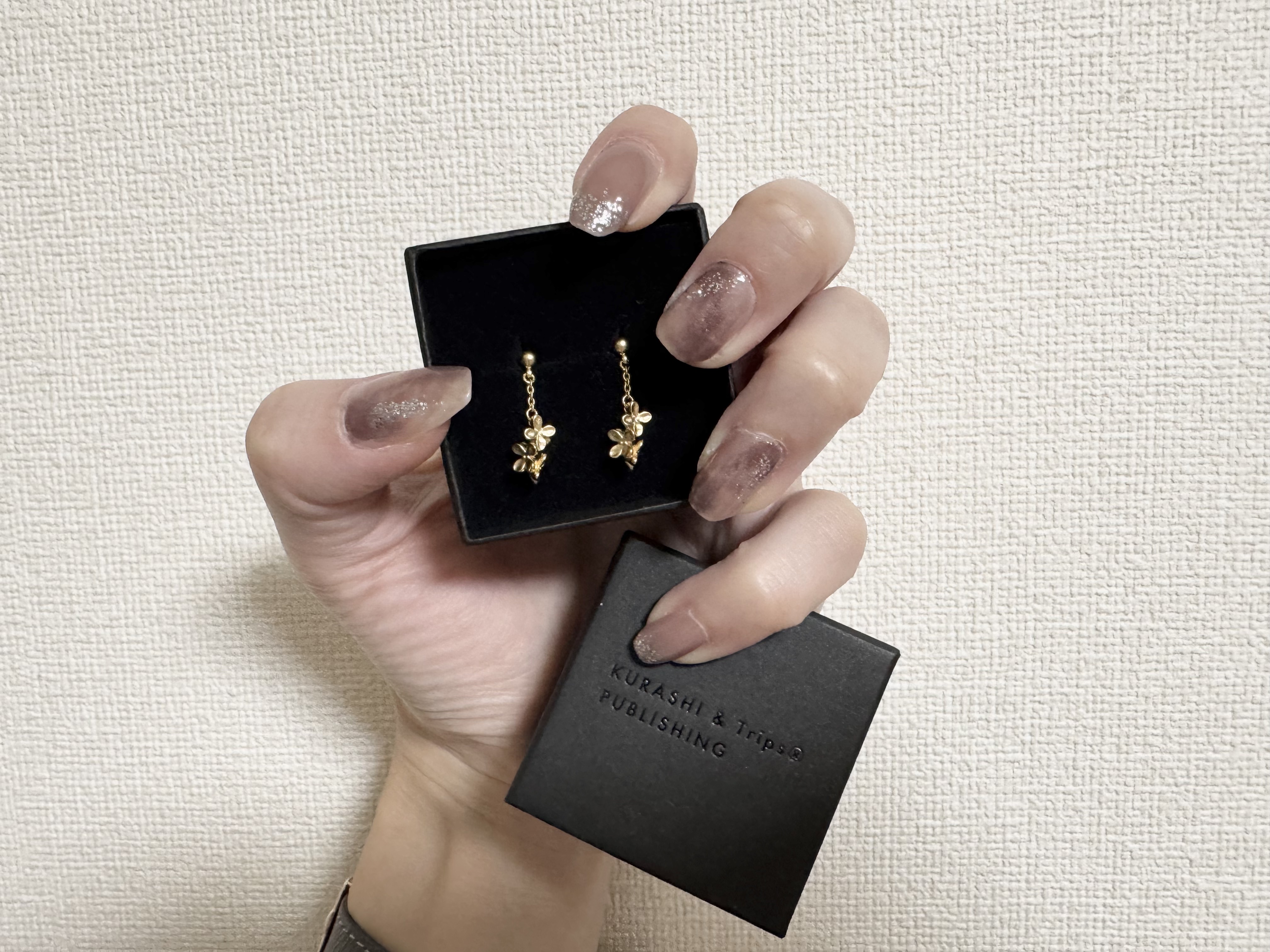 カラフルネイルズ/キャンメイク/マニキュアを使ったクチコミ（2枚目）