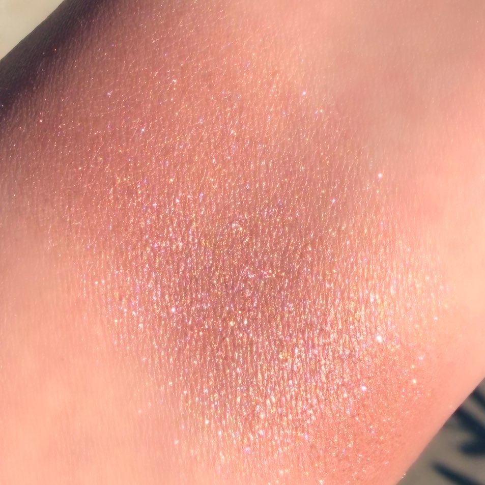 ルナソル モノアイカラーレーション 04 Rusty Glitz/LUNASOL/単色アイシャドウを使ったクチコミ（2枚目）