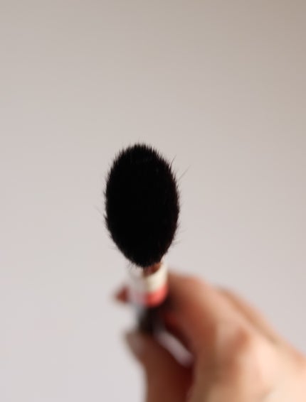 mina on LIPS 「天才的かわいさ🧡クリスマスプレゼントにエルメスのチークブラシを..」(5枚目)