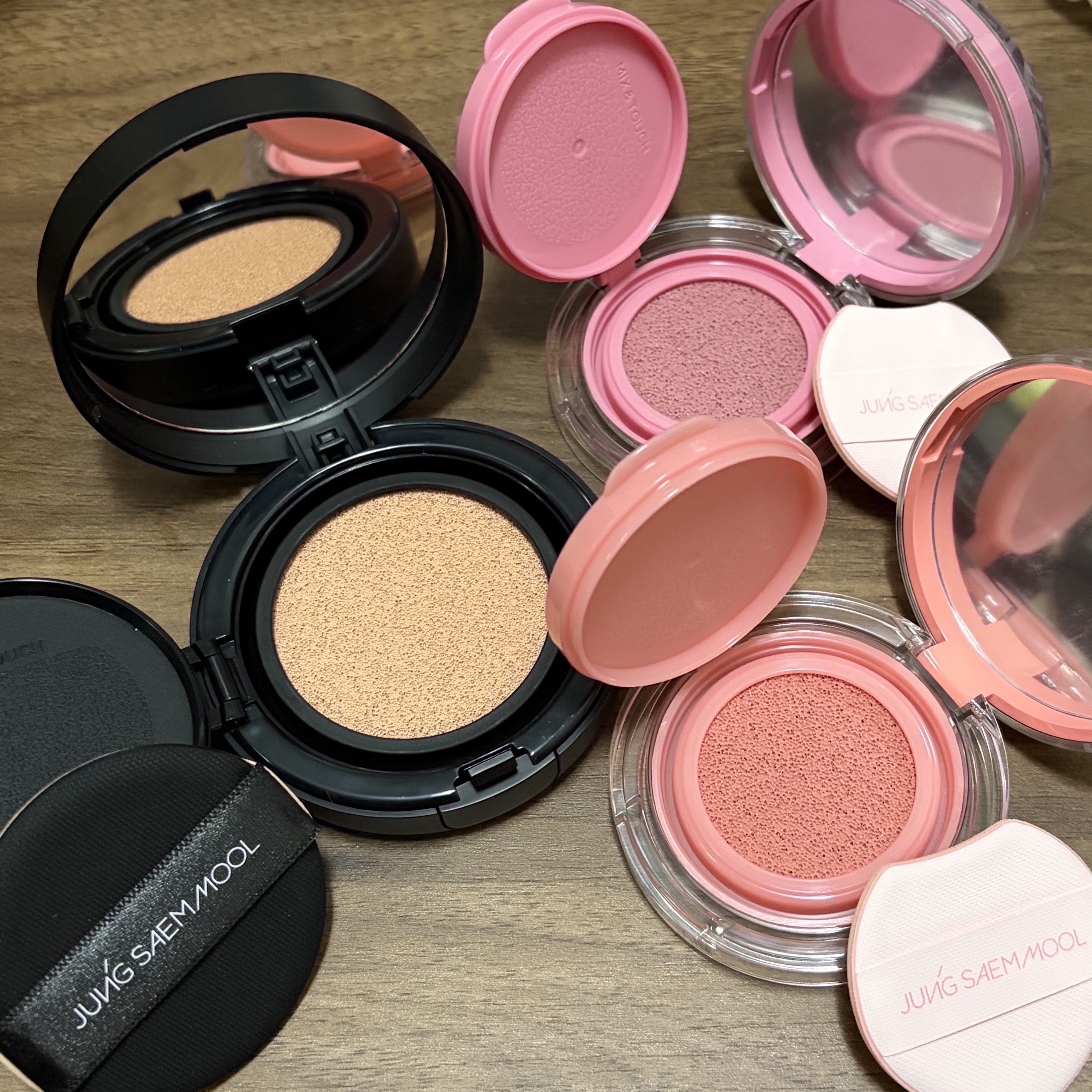 エッセンシャル スキン ヌーダー クッション/JUNG SAEM MOOL/クッションファンデーションを使ったクチコミ（2枚目）