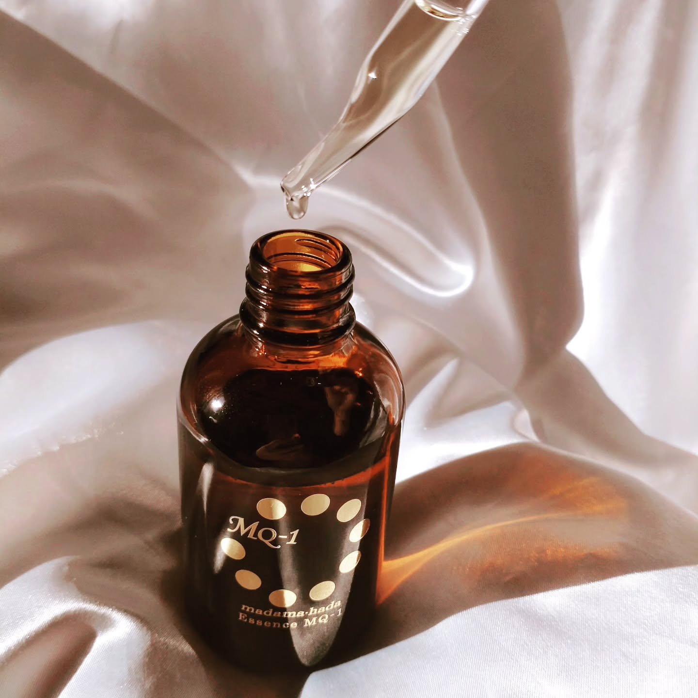 真珠肌エッセンス/madama･hada（真珠肌）/美容液を使ったクチコミ（3枚目）